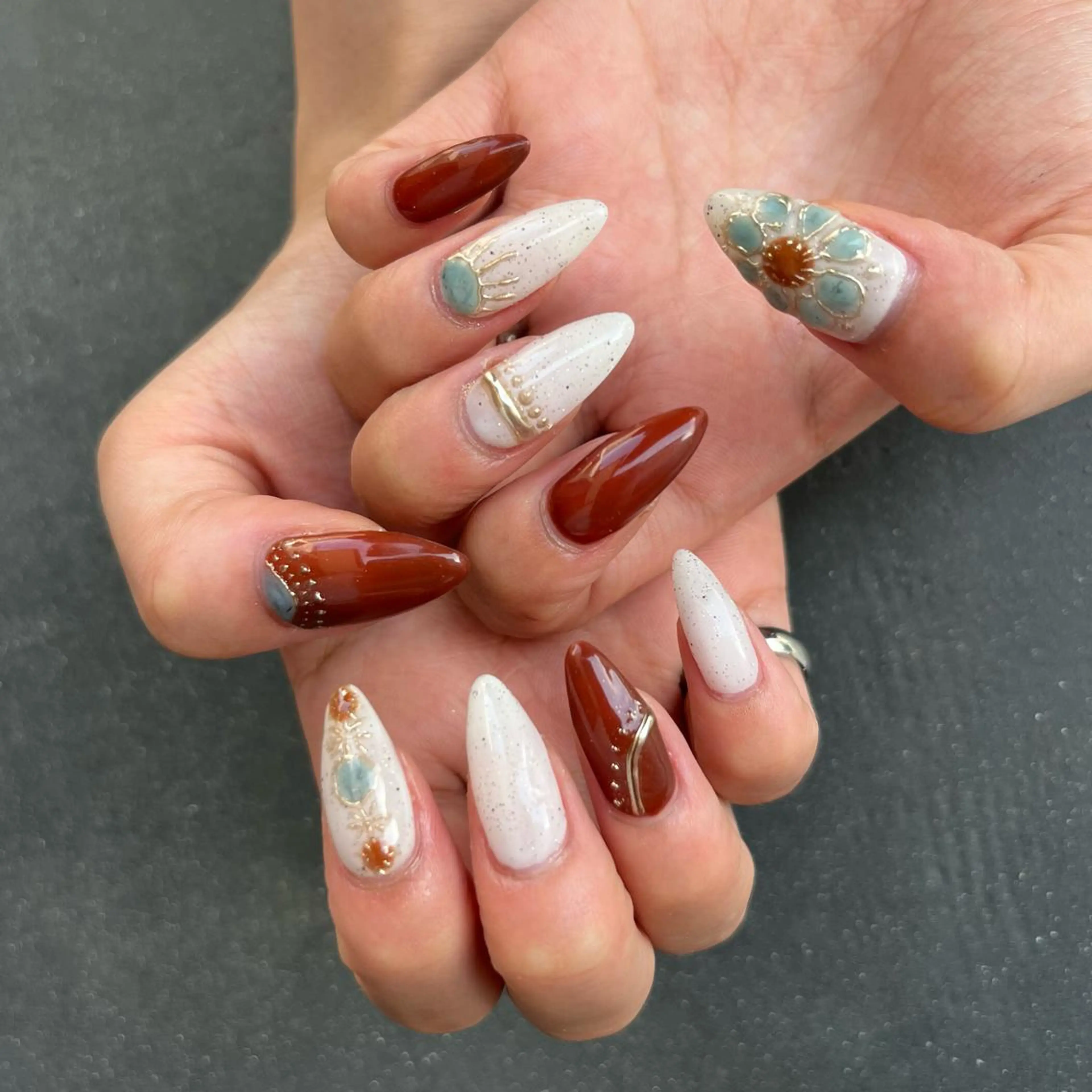 ネイル ハンドネイル SAKATA MANAKAのネイルデザイン