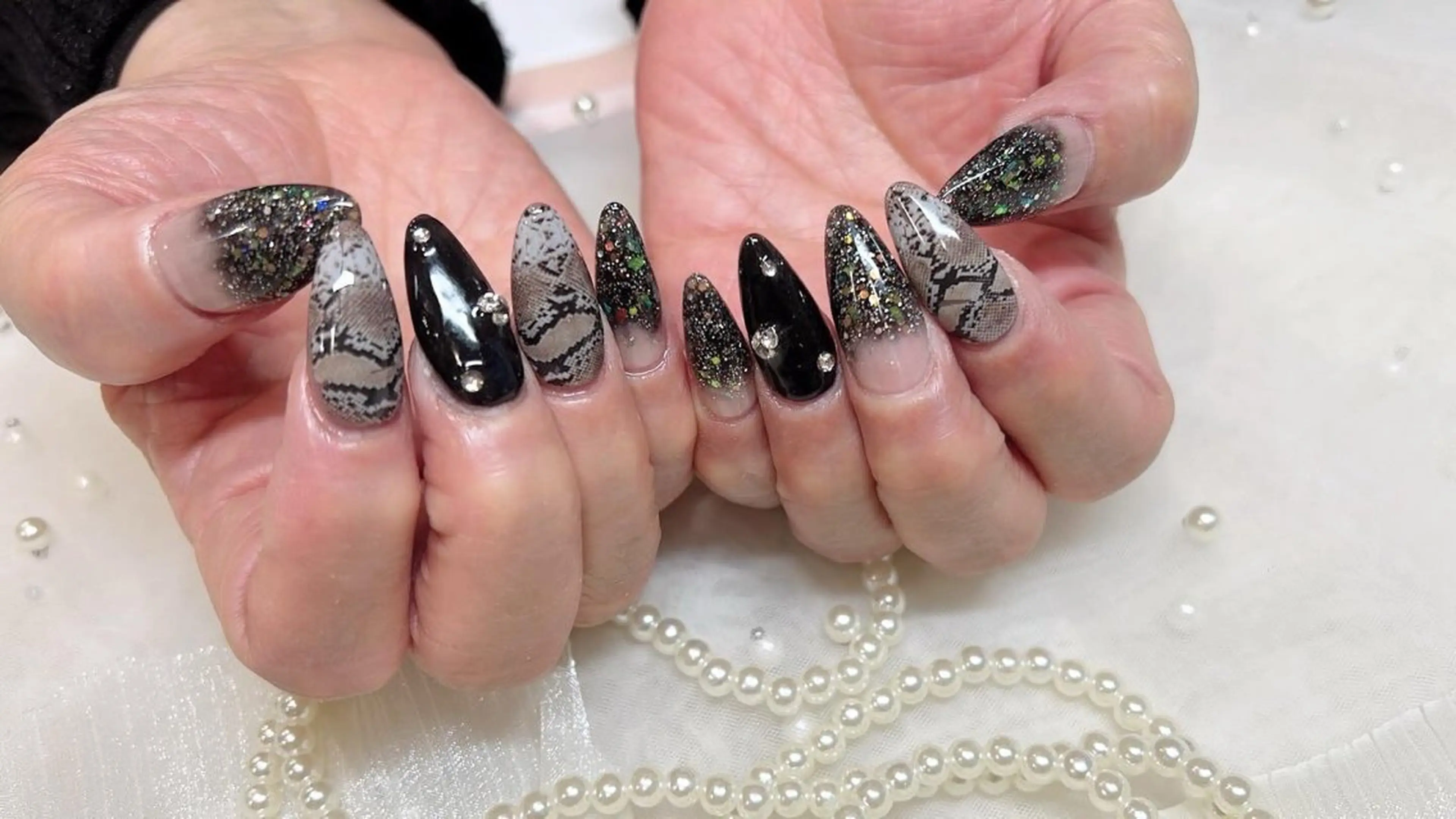 ネイル ハンドネイル 《LB》ラブリエ Nail&eyeのマツエク・マツパデザイン