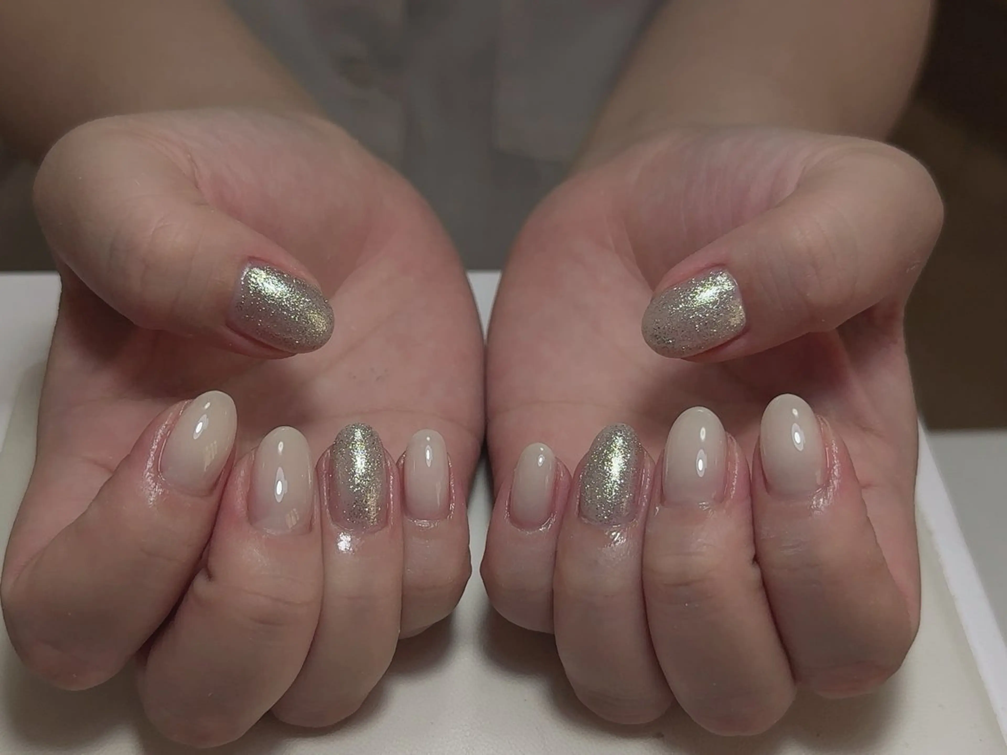ネイル ハンドネイル NAIL CIRCLESのネイルデザイン