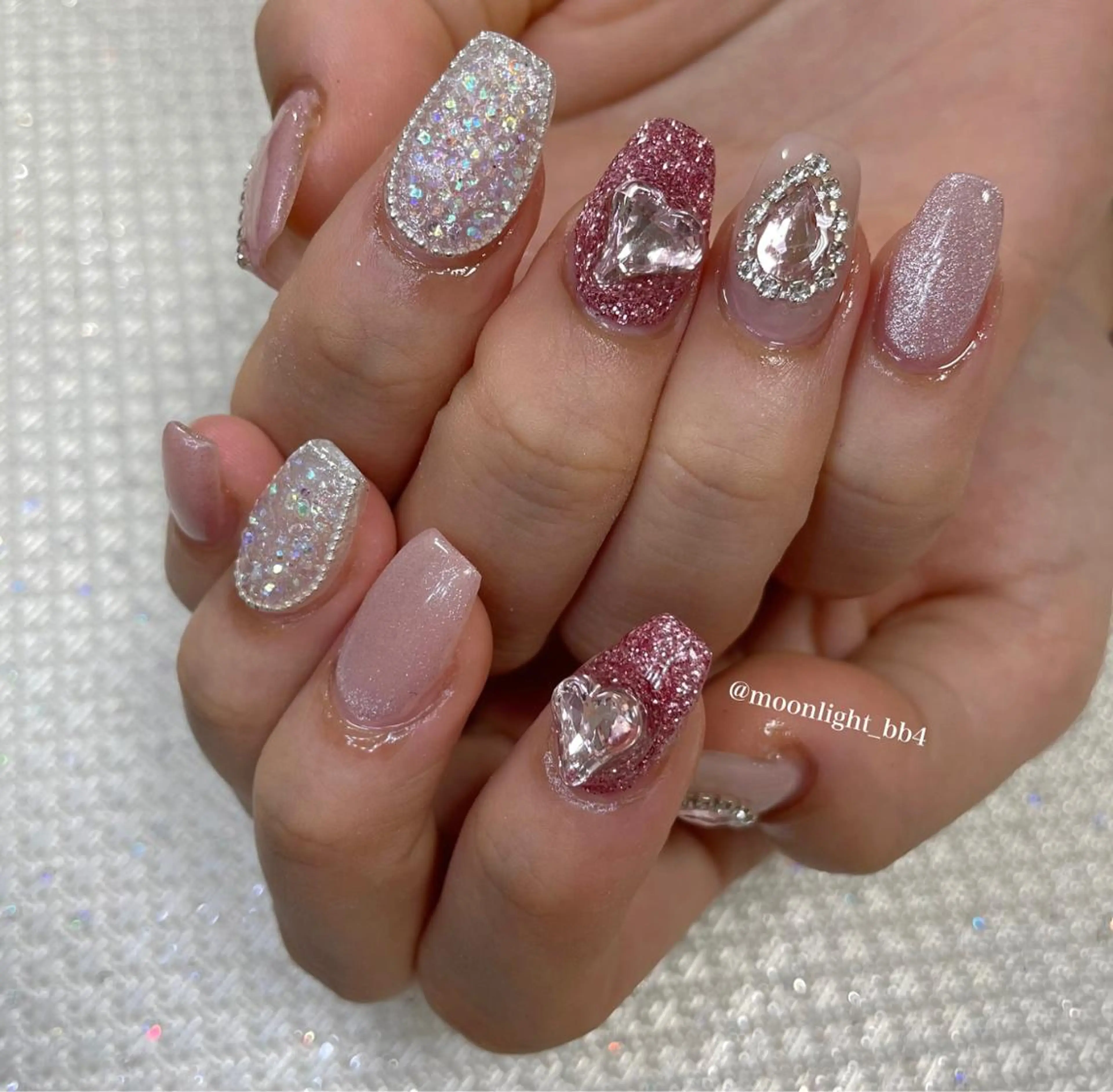 ネイル MoonLight MIHOのネイルデザイン