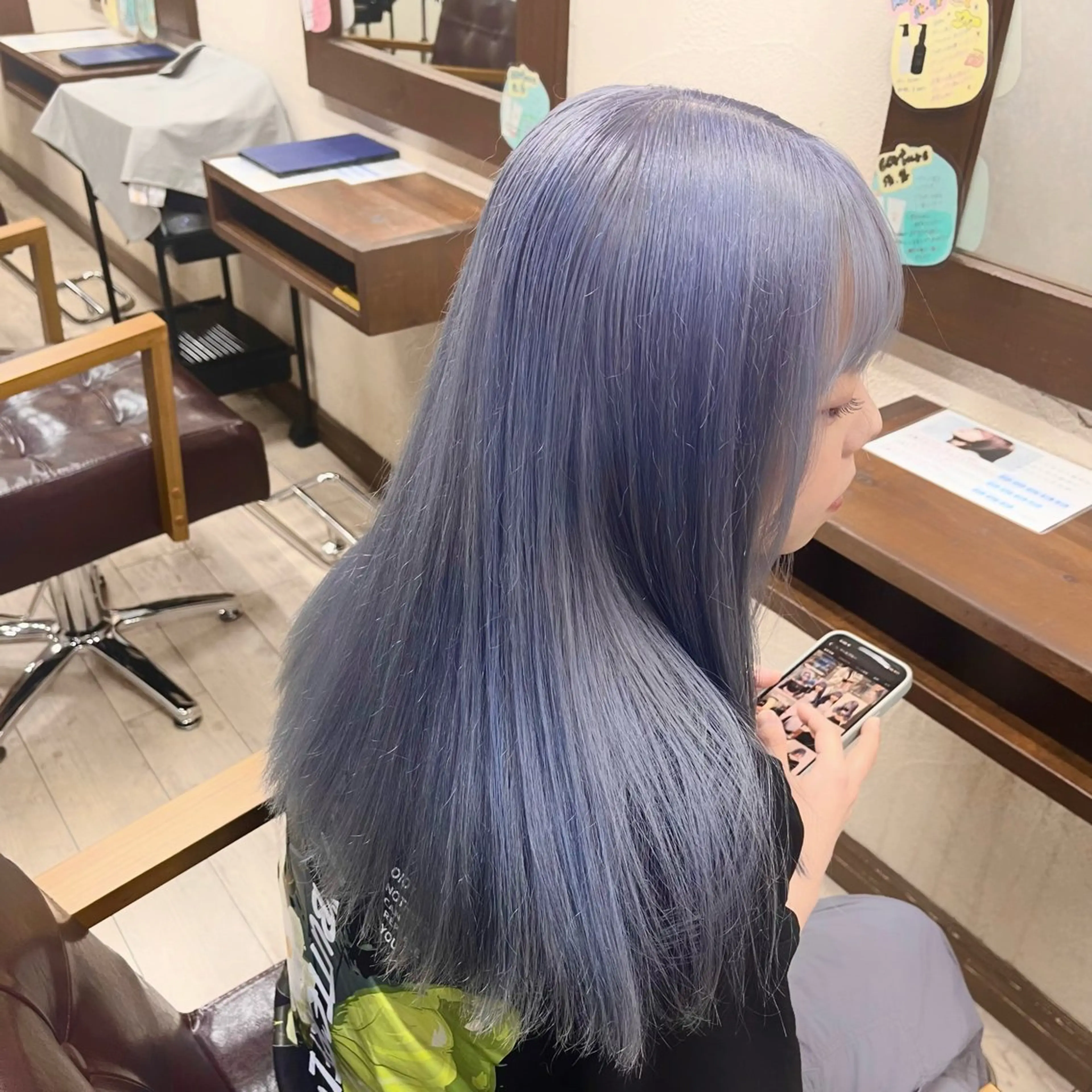 ロング カラー ブリーチ ブルーカラー ブルーラベンダー ラベンダーカラー SHUN 🫧透明感カラー🫧のヘアスタイル