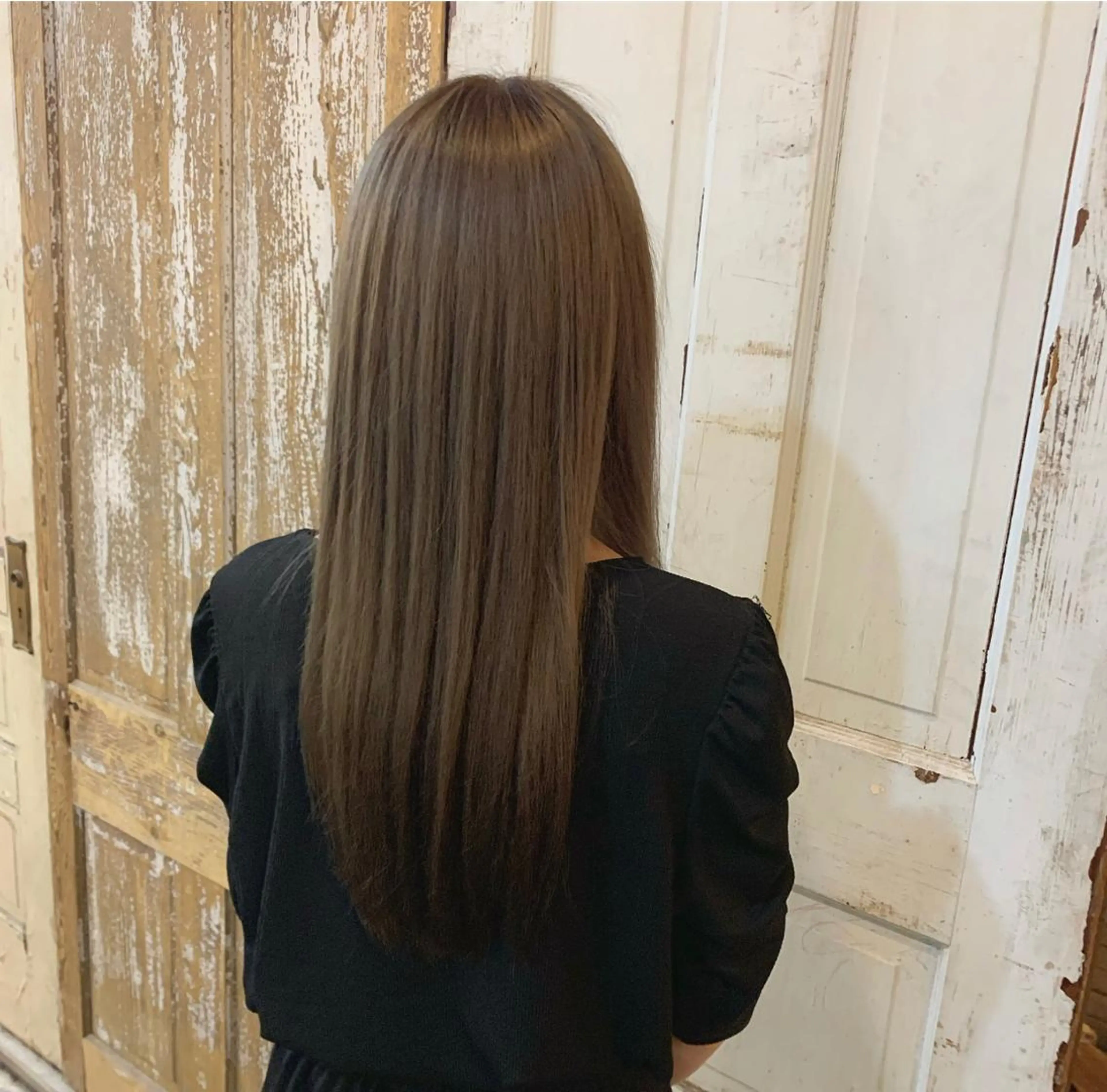 カラー ブリーチ グレージュ ハイトーンカラー kimika🥑 メンズ/髪質改善のヘアスタイル