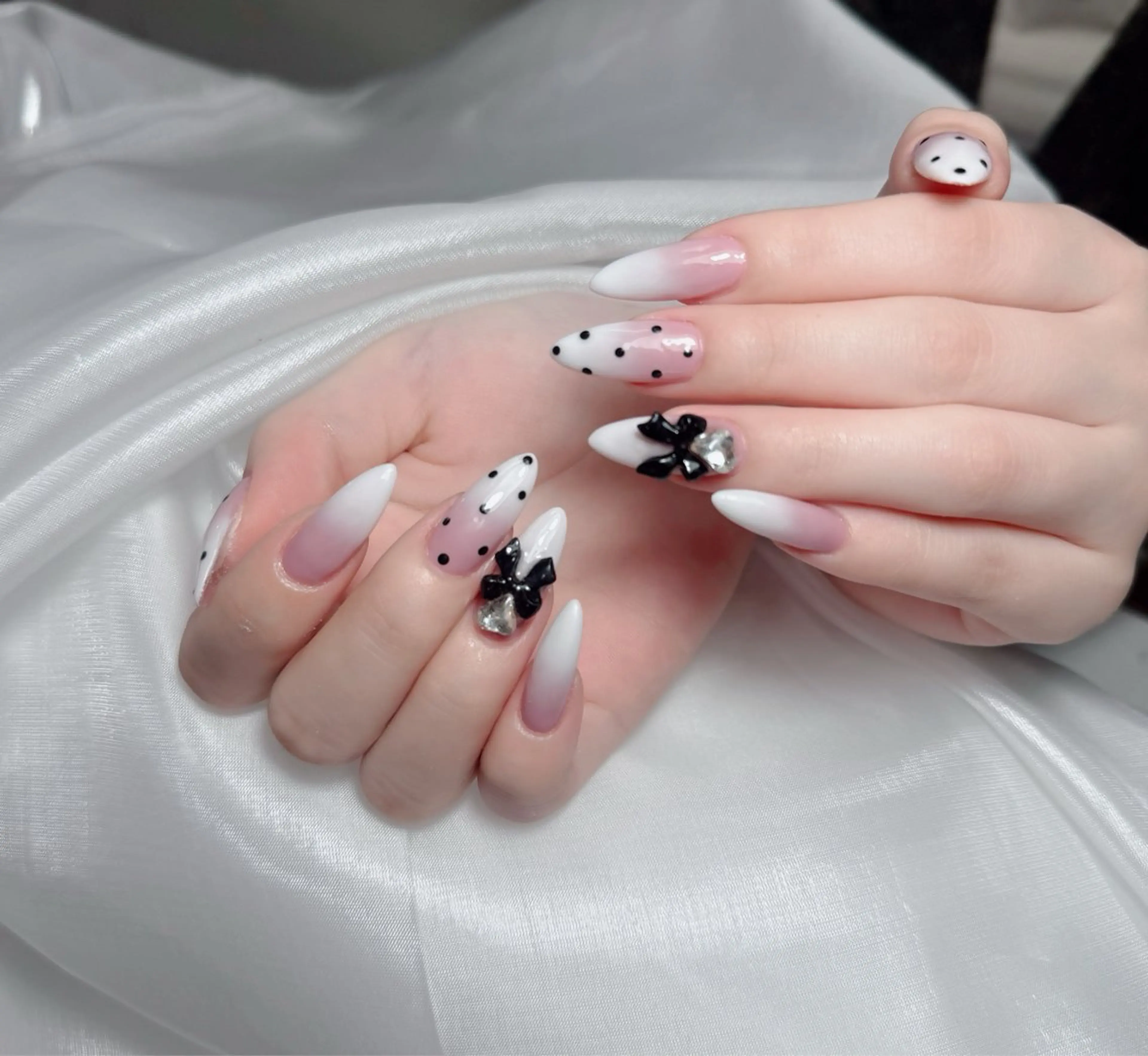 ネイル アートネイル 韓国ネイル 持ち込み ワンホンネイル ハンドネイル Lenie Nail Salonのネイルデザイン