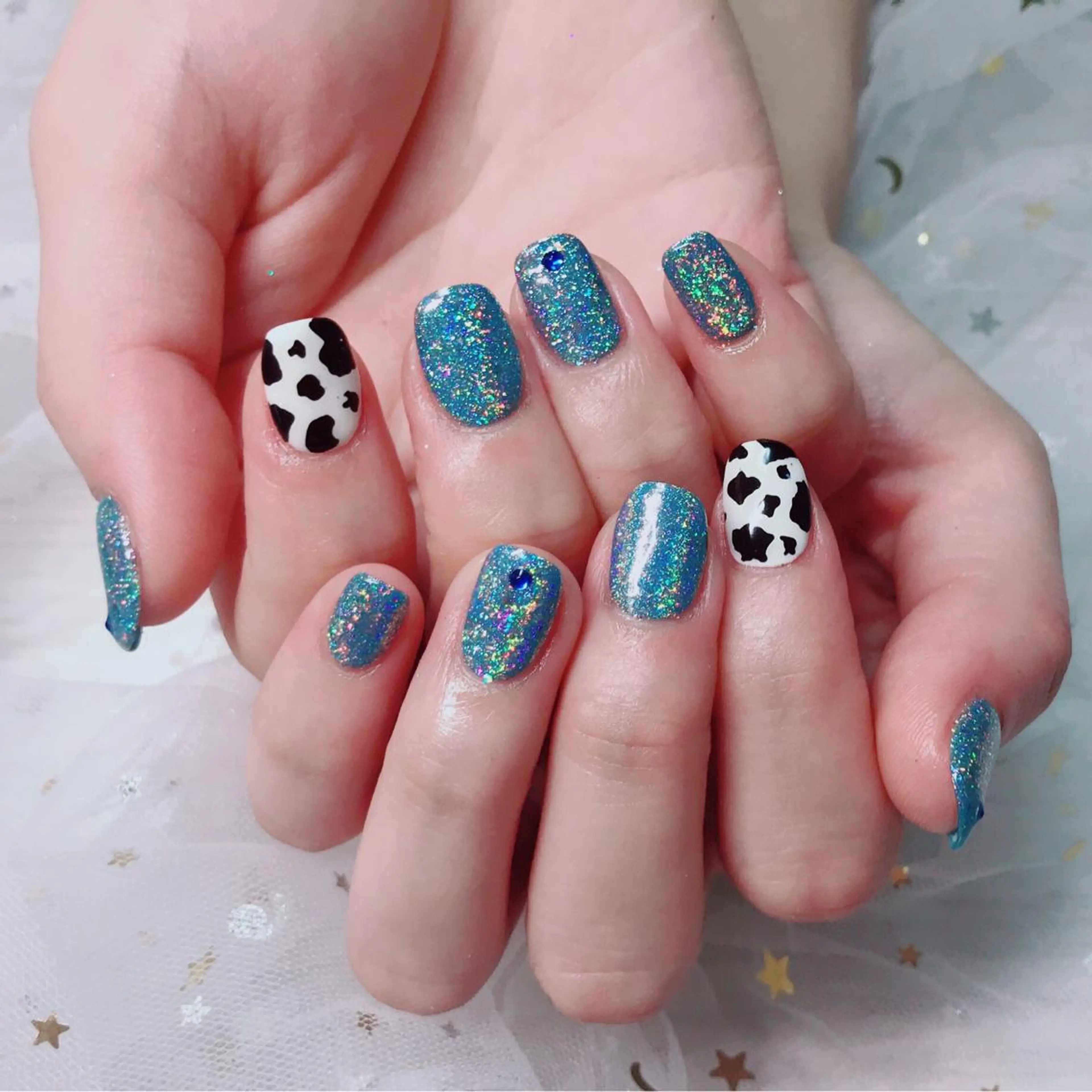 カラー ネイル アートネイル Q Free nailsのネイルデザイン