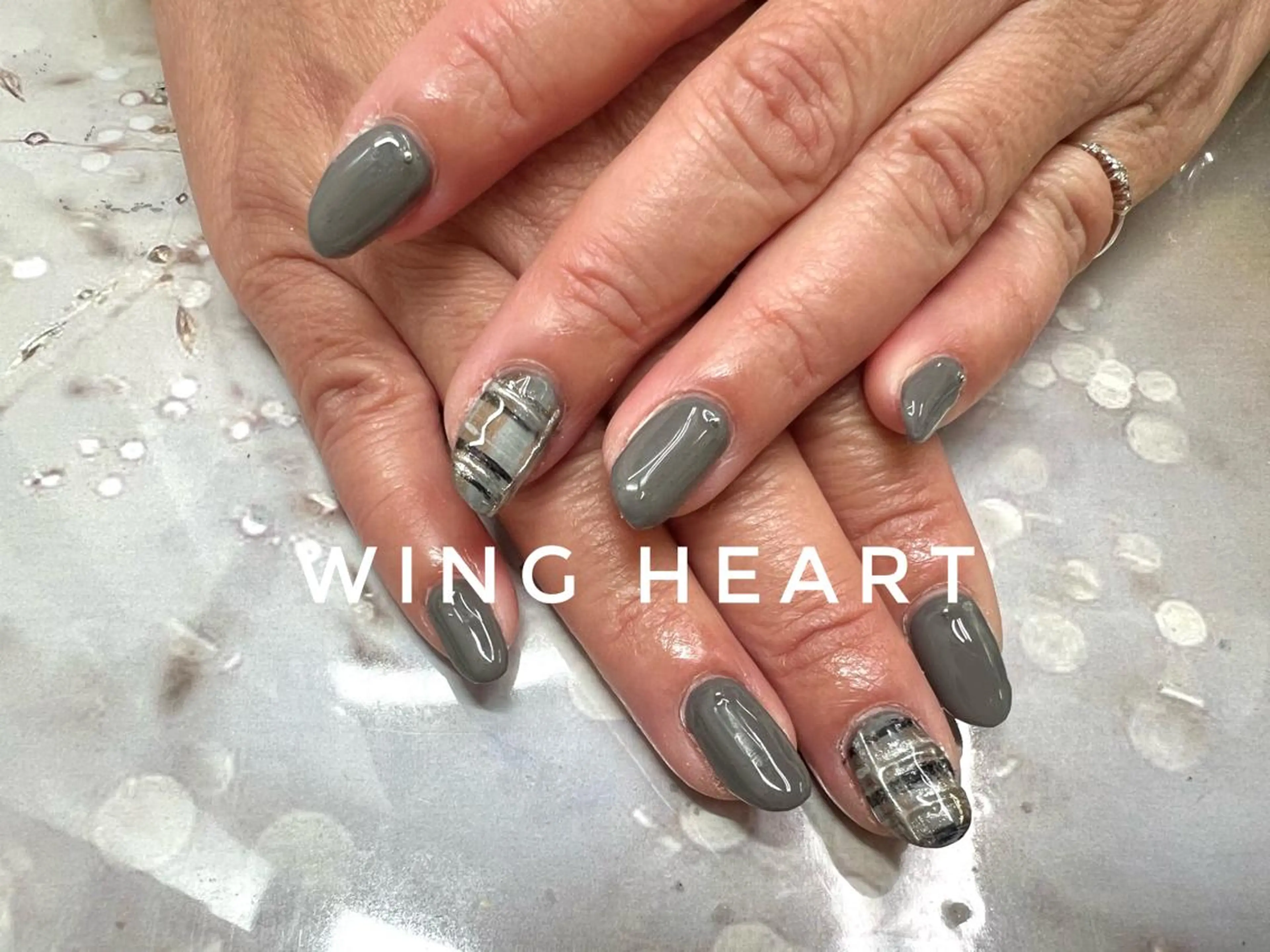 ネイル I. AYUMIのネイルデザイン