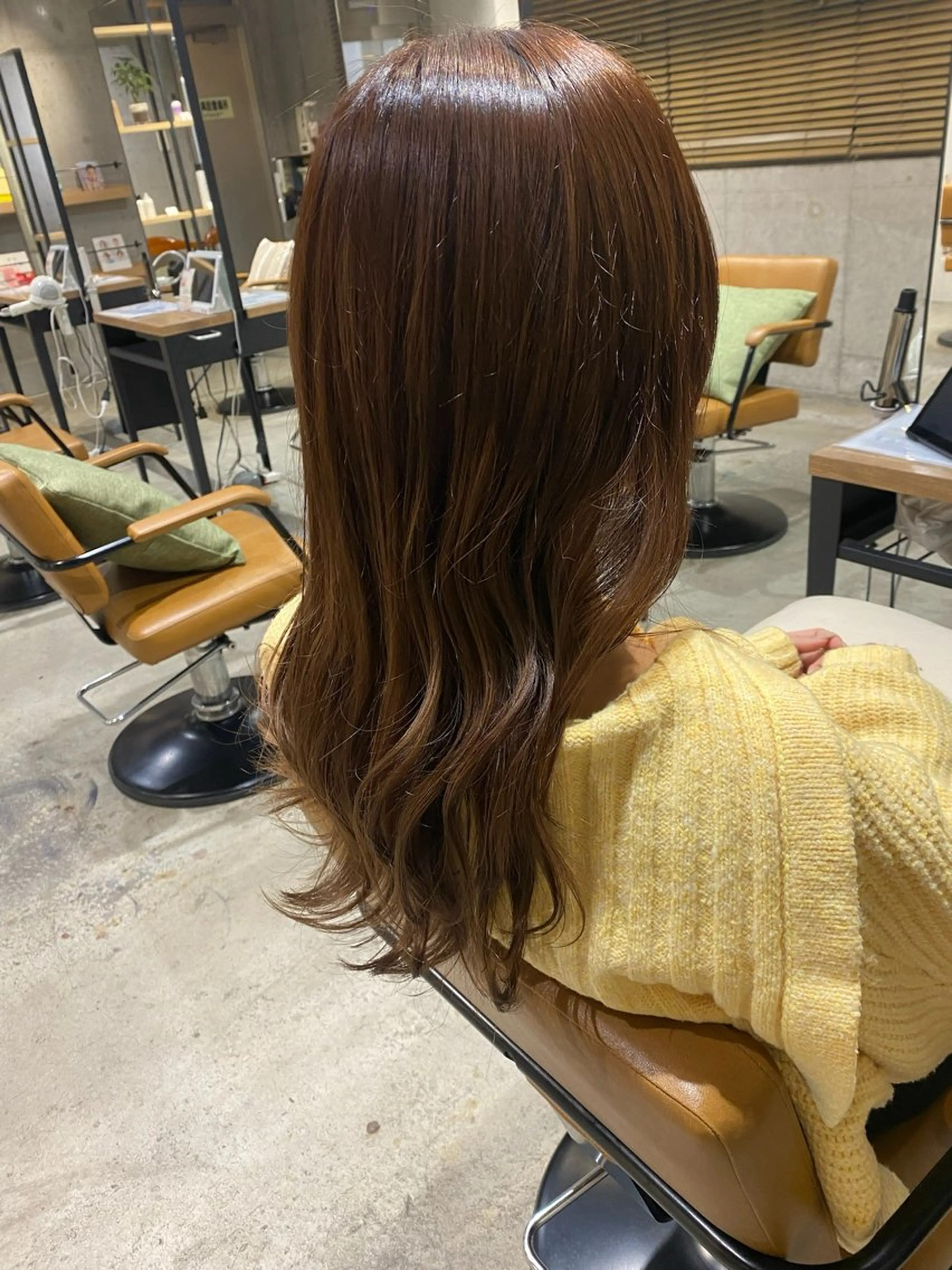 ロング オレンジブラウン レイヤーカット 海外風レイヤー🥥 NANAのヘアスタイル