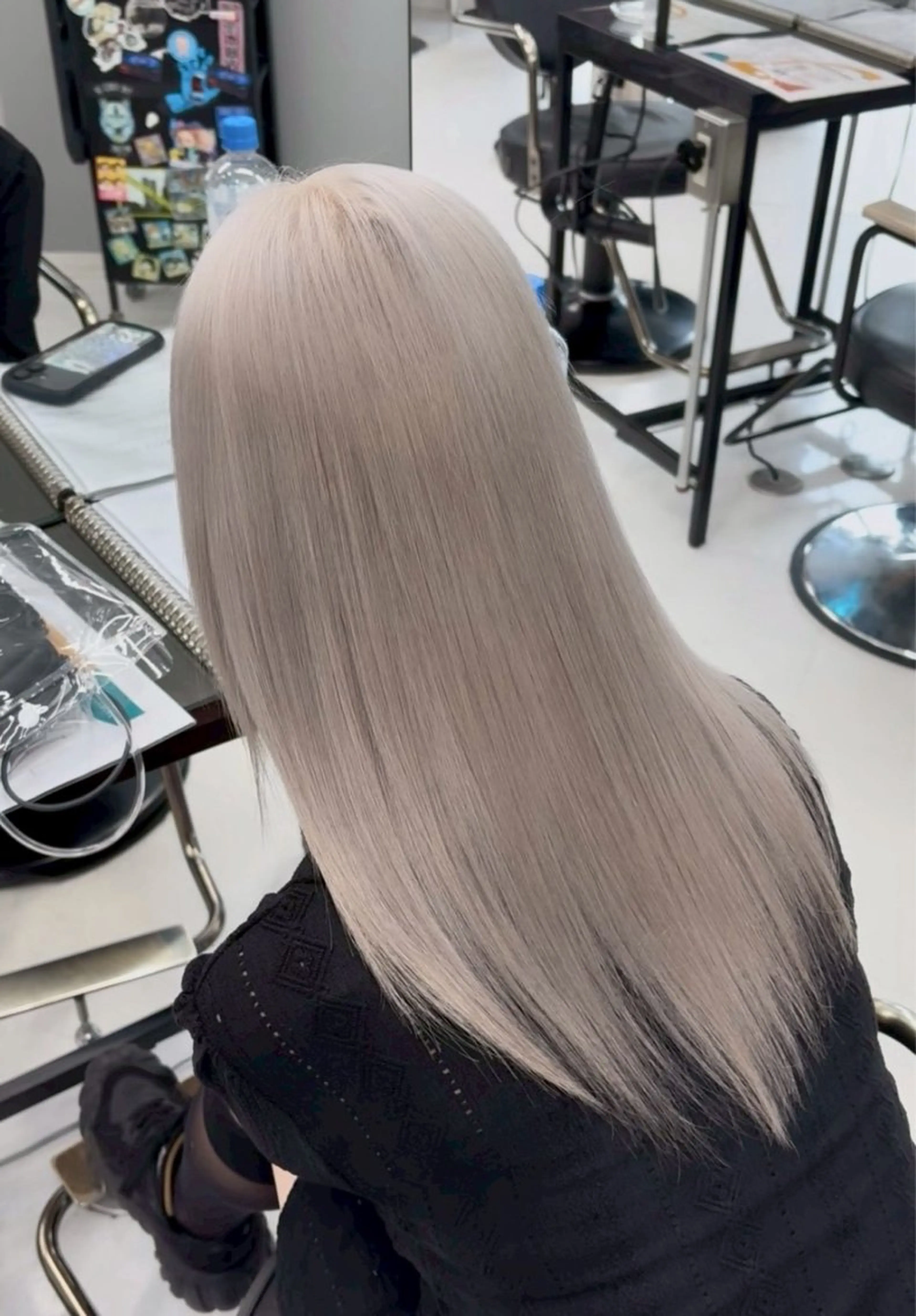 カラー 【🦋ハイトーンリタ ッチ🦋】ENAのヘアスタイル