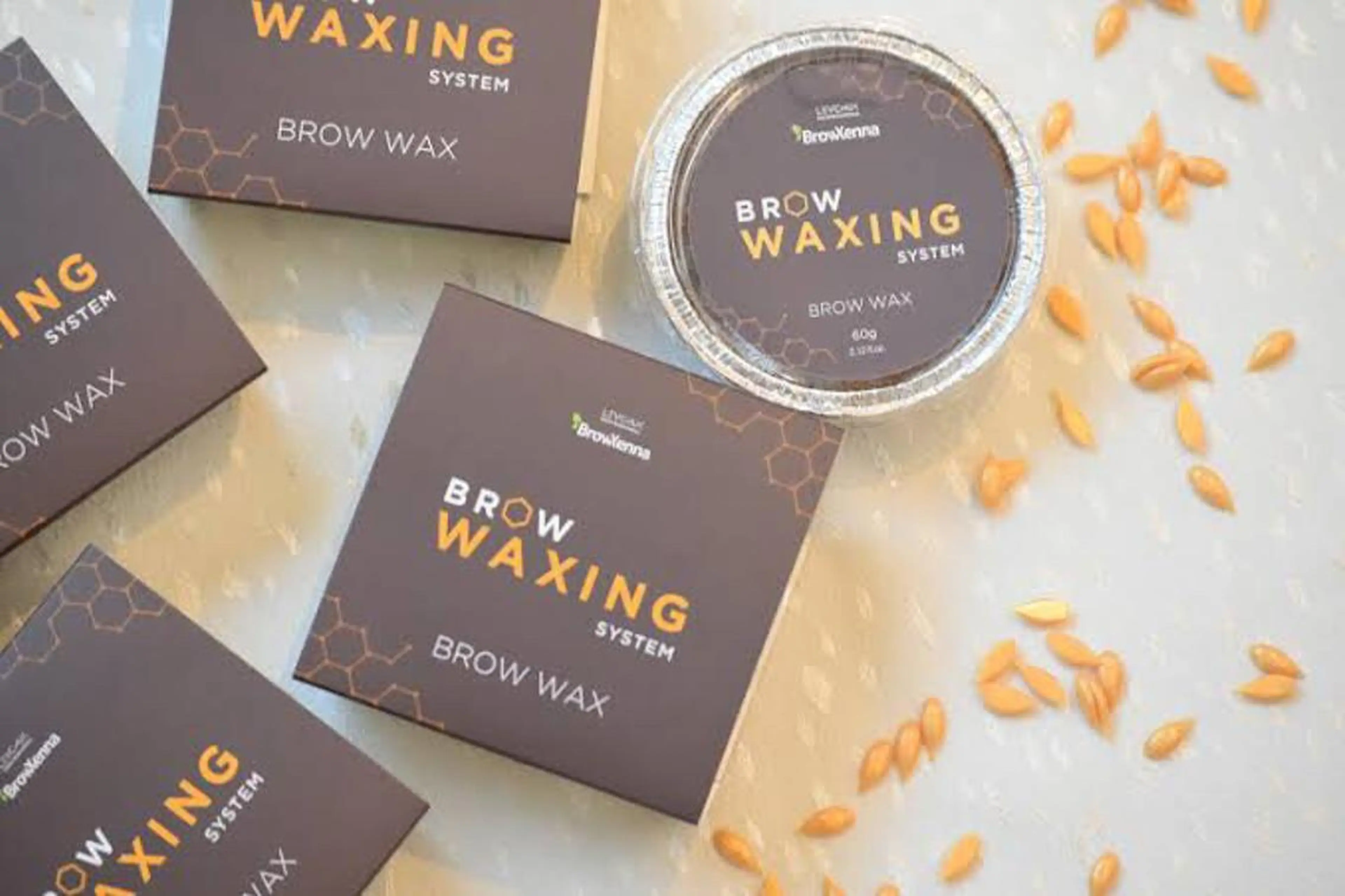 アイブロウ 眉カラー ハリウッドブロウリフト 眉毛ワックス脱毛 ワックス脱毛 その他(アイブロウ) eyelash presh yukaのマツエク・マツパデザイン