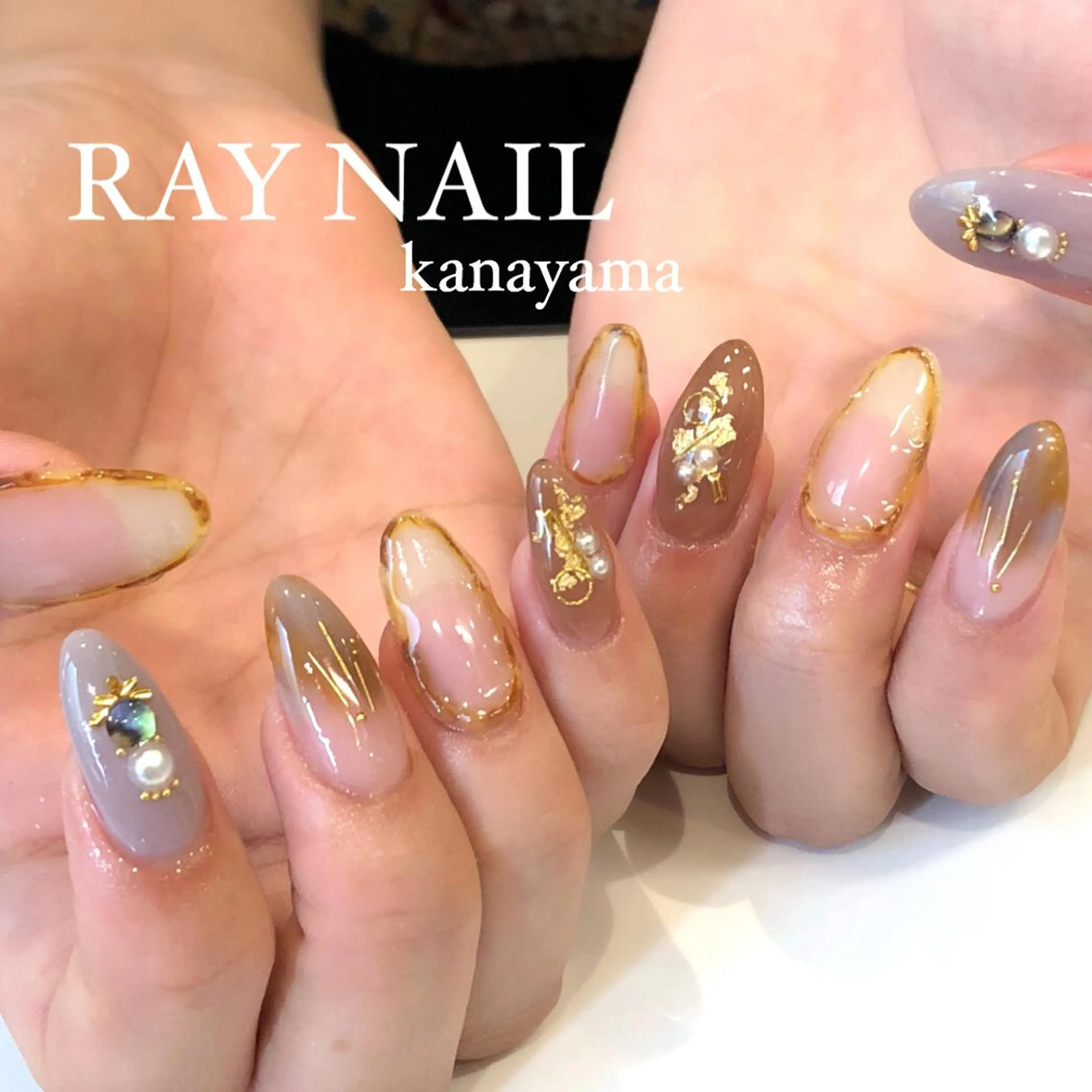 ネイル べっ甲ネイル Arowa 伊田のネイルデザイン