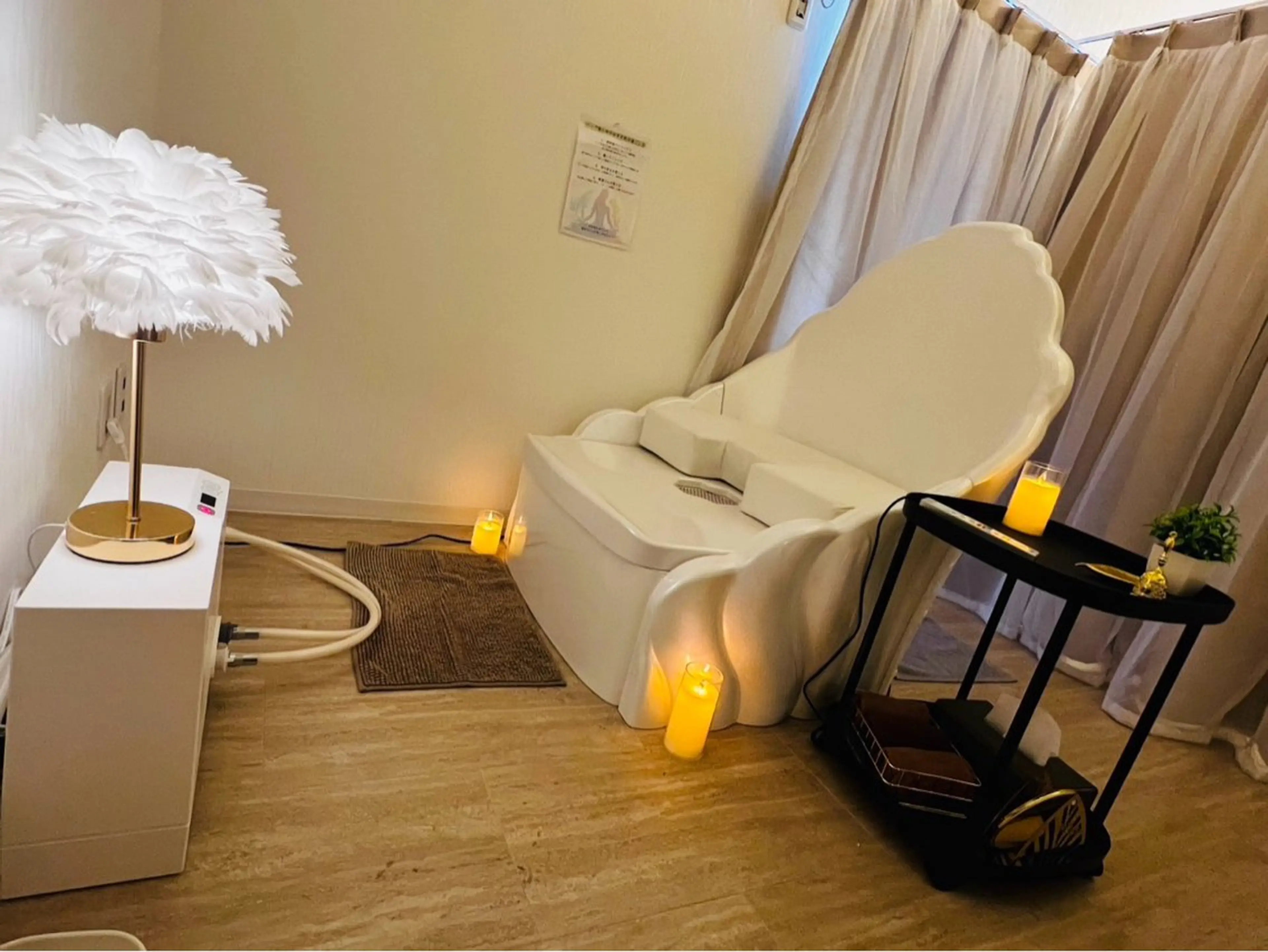 最先端ハーブ蒸しサロン 十色 横浜店所属・最先端よもぎ蒸し 痩身/よもぎ蒸しのエステ・リラクイメージ