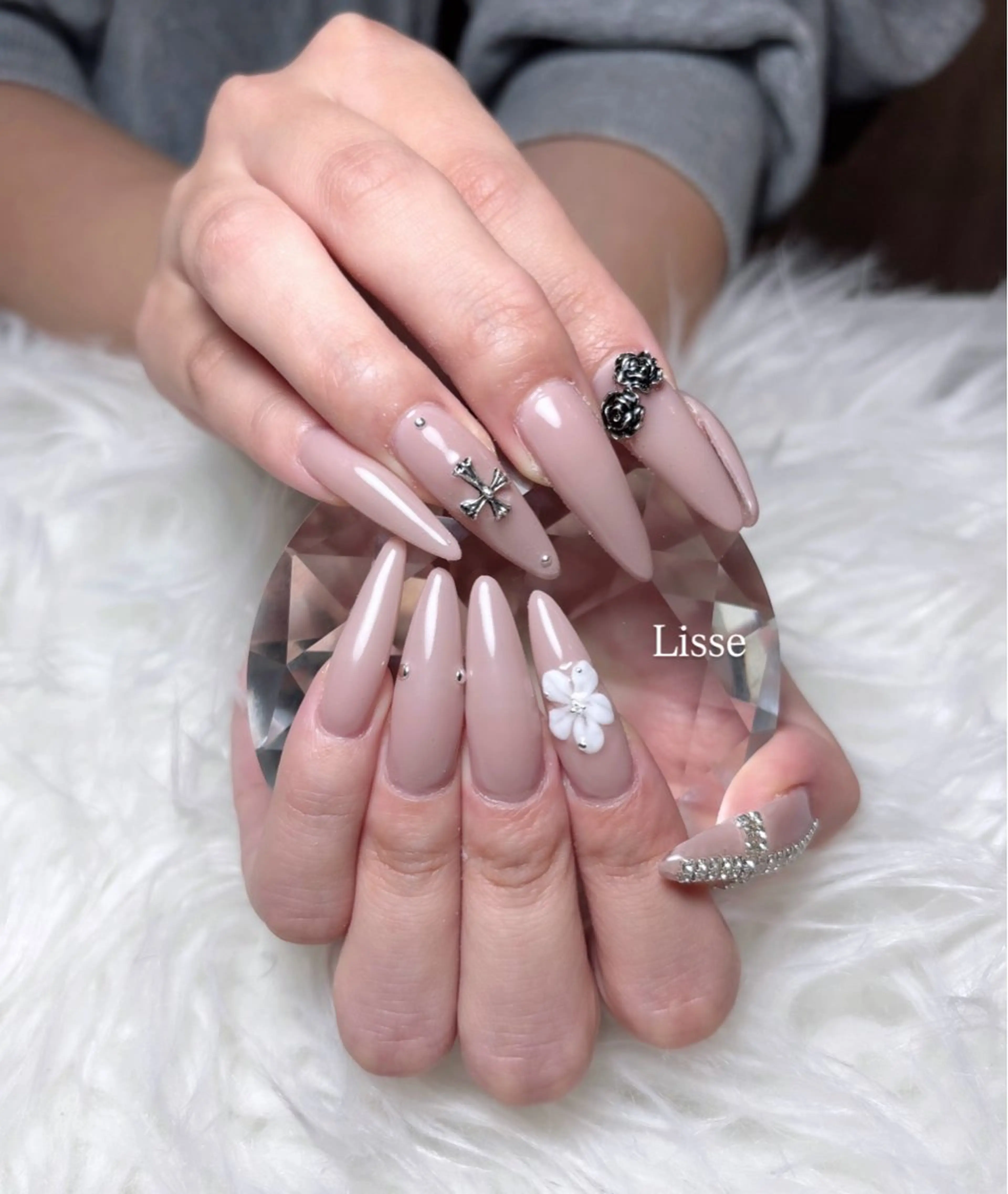 ネイル ハンドネイル 藪木 七海のネイルデザイン