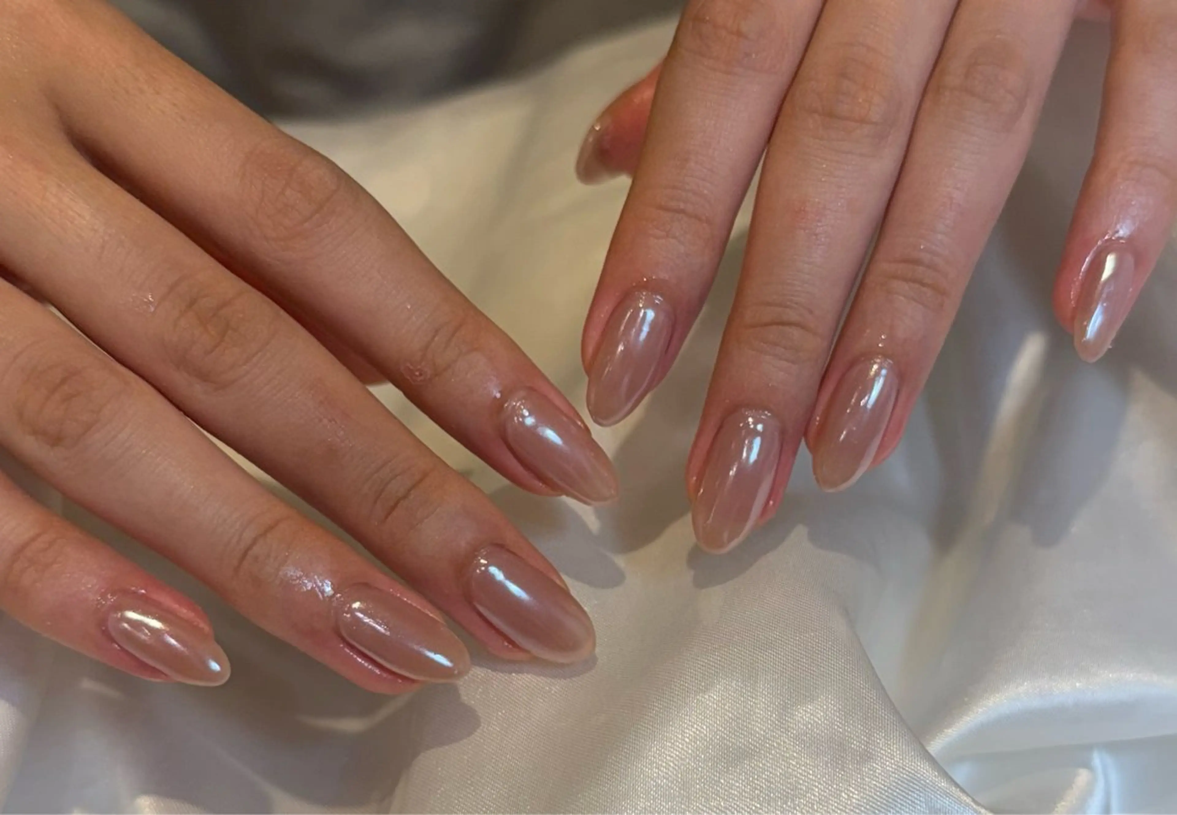 ネイル オーロラネイル ミラーネイル ハンドネイル Hiyori ✧*。のネイルデザイン