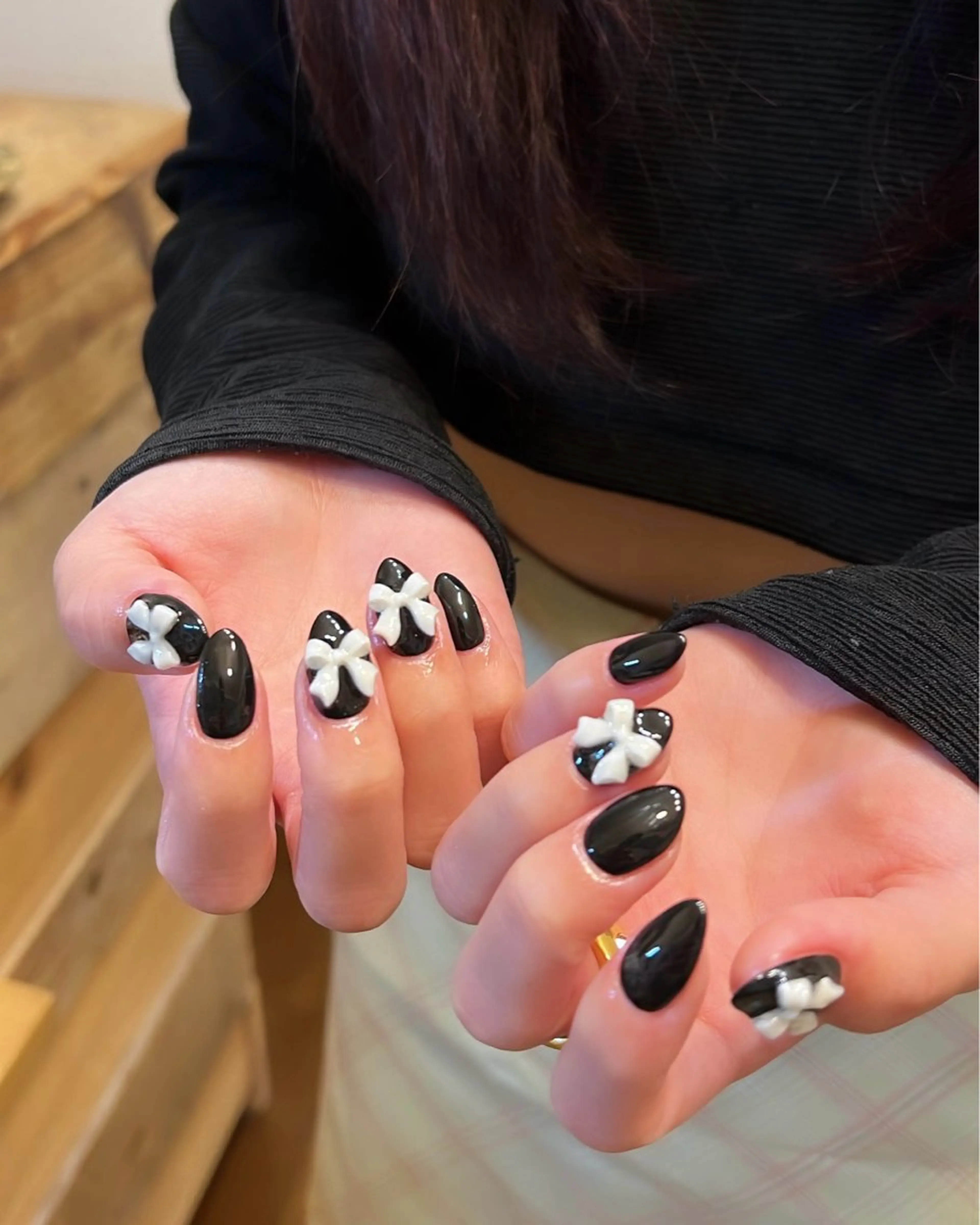 ネイル ハンドネイル フットネイル ハンドケア Nes.Nail所属・Miyagi Asamiのネイルデザイン