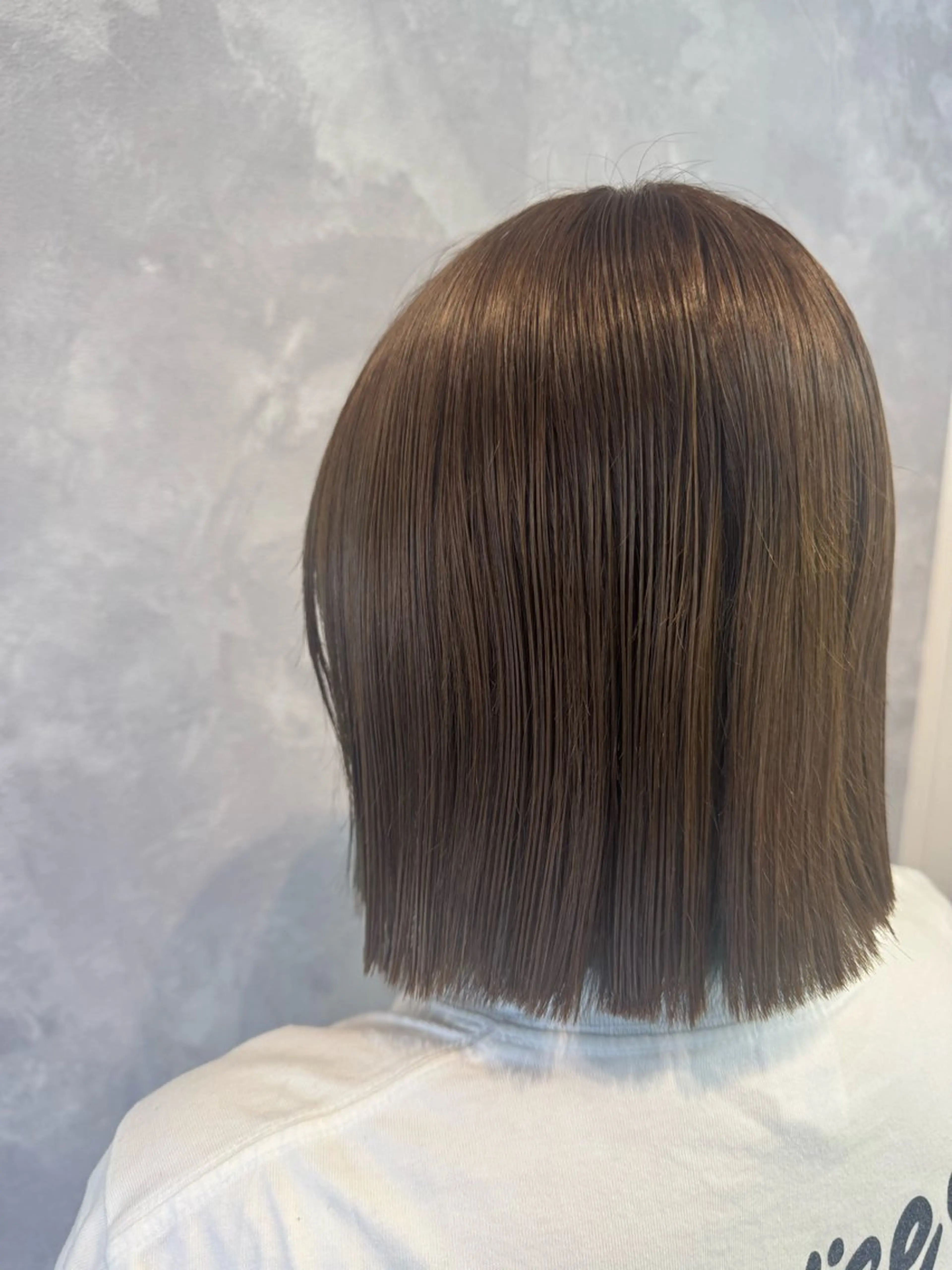 ショート カラー カット ヒヨシ ルナのヘアスタイル