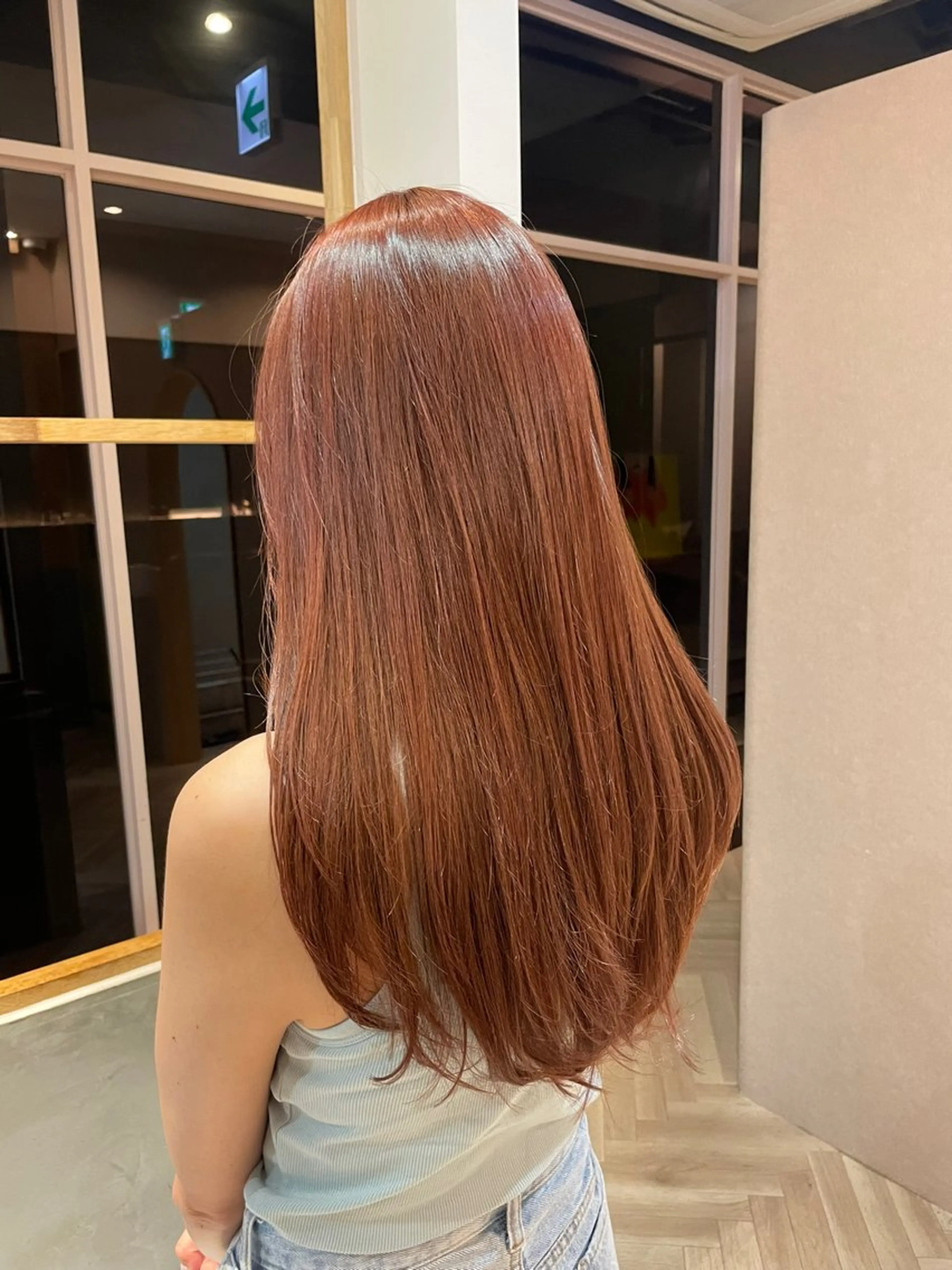 セミロング カラー ブリーチ ダブルカラー ブリーチなしカラー オレンジ ピンクカラー 縮毛矯正 トリートメント 顔まわり/レイヤー/ 透明感/まいな🥨のヘアスタイル