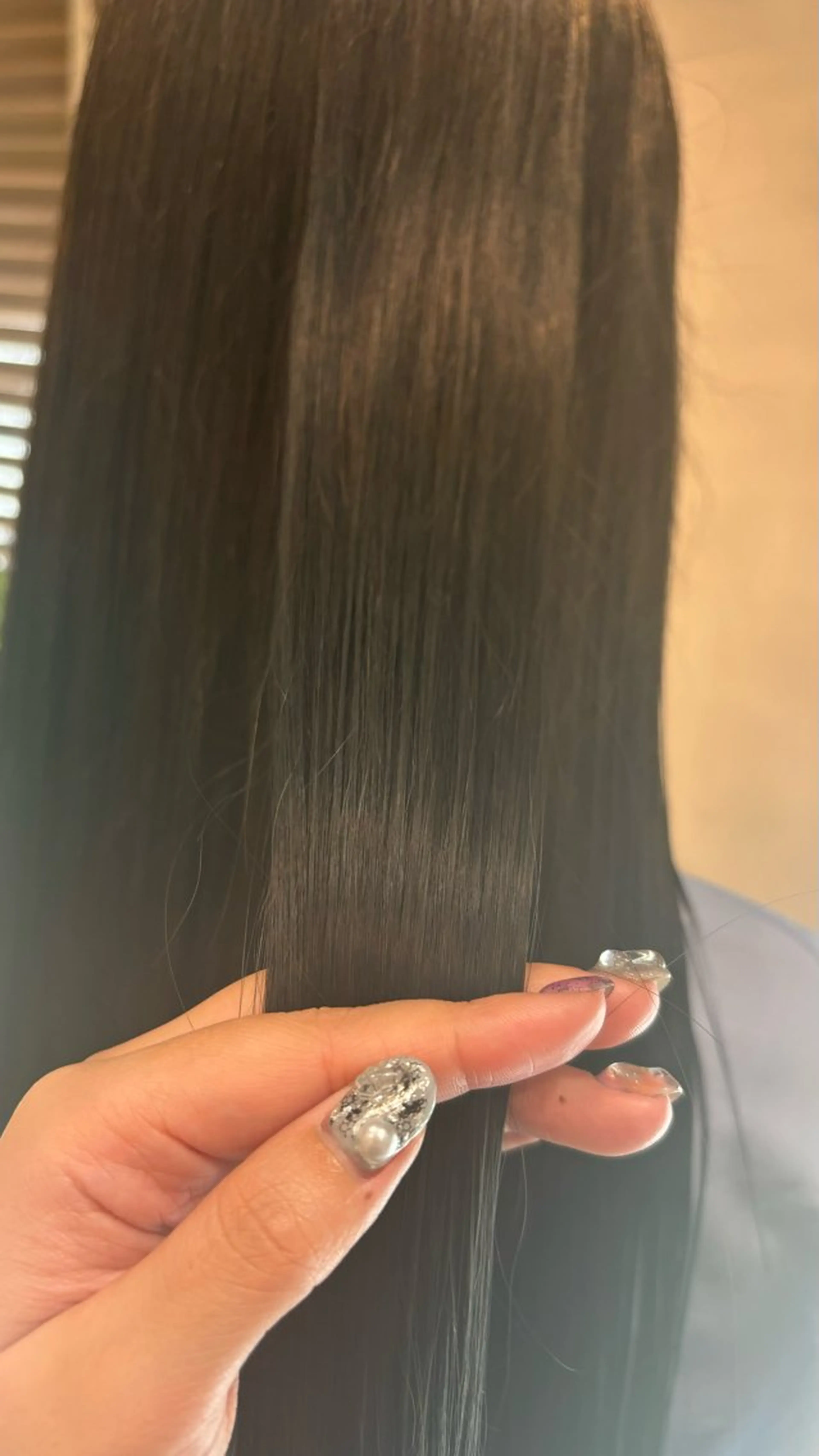 ロング カラー 唐澤 碧のヘアスタイル