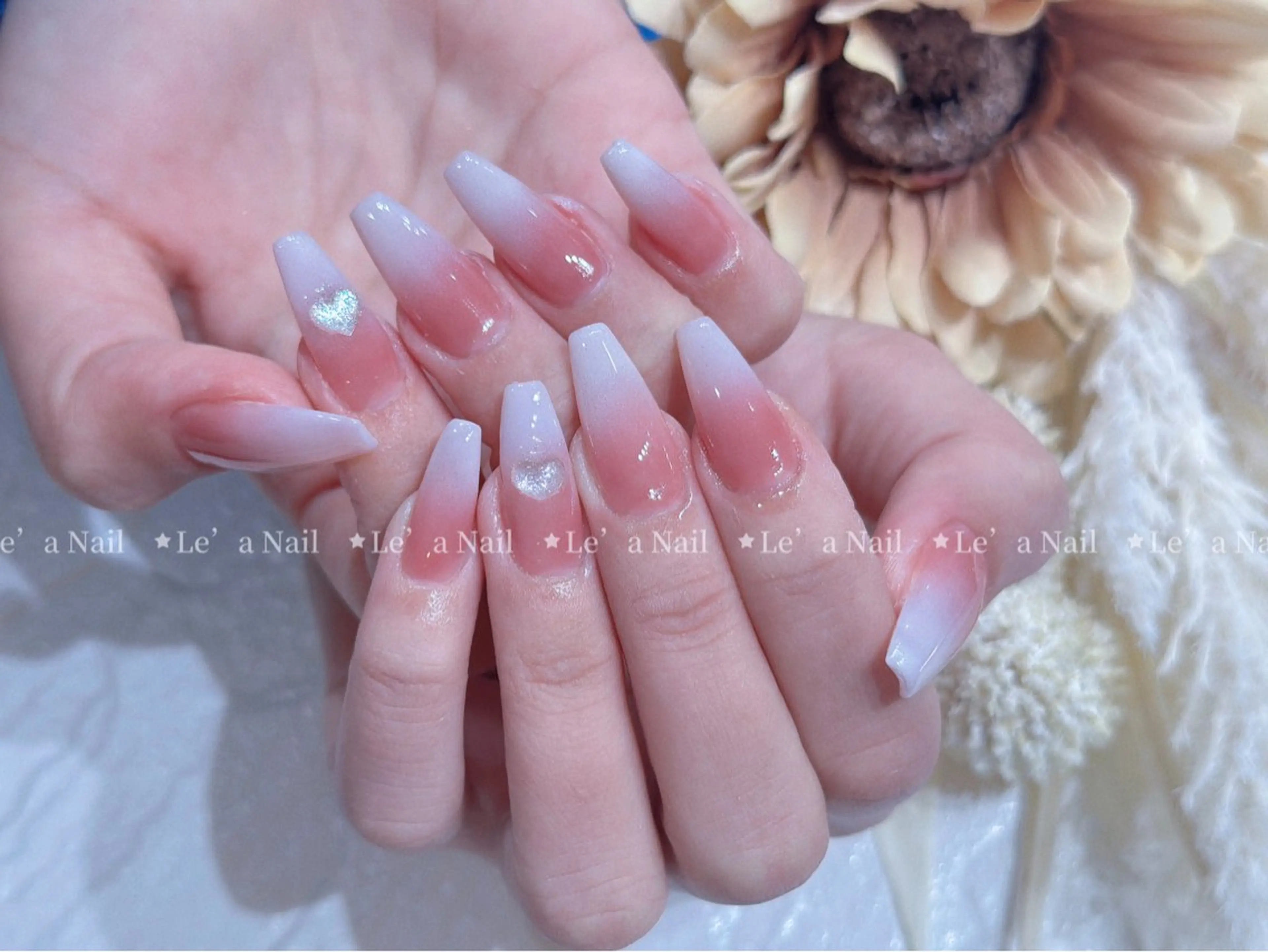 ネイル Lea NAILsalon所属・Le’a NailSalonのネイルデザイン
