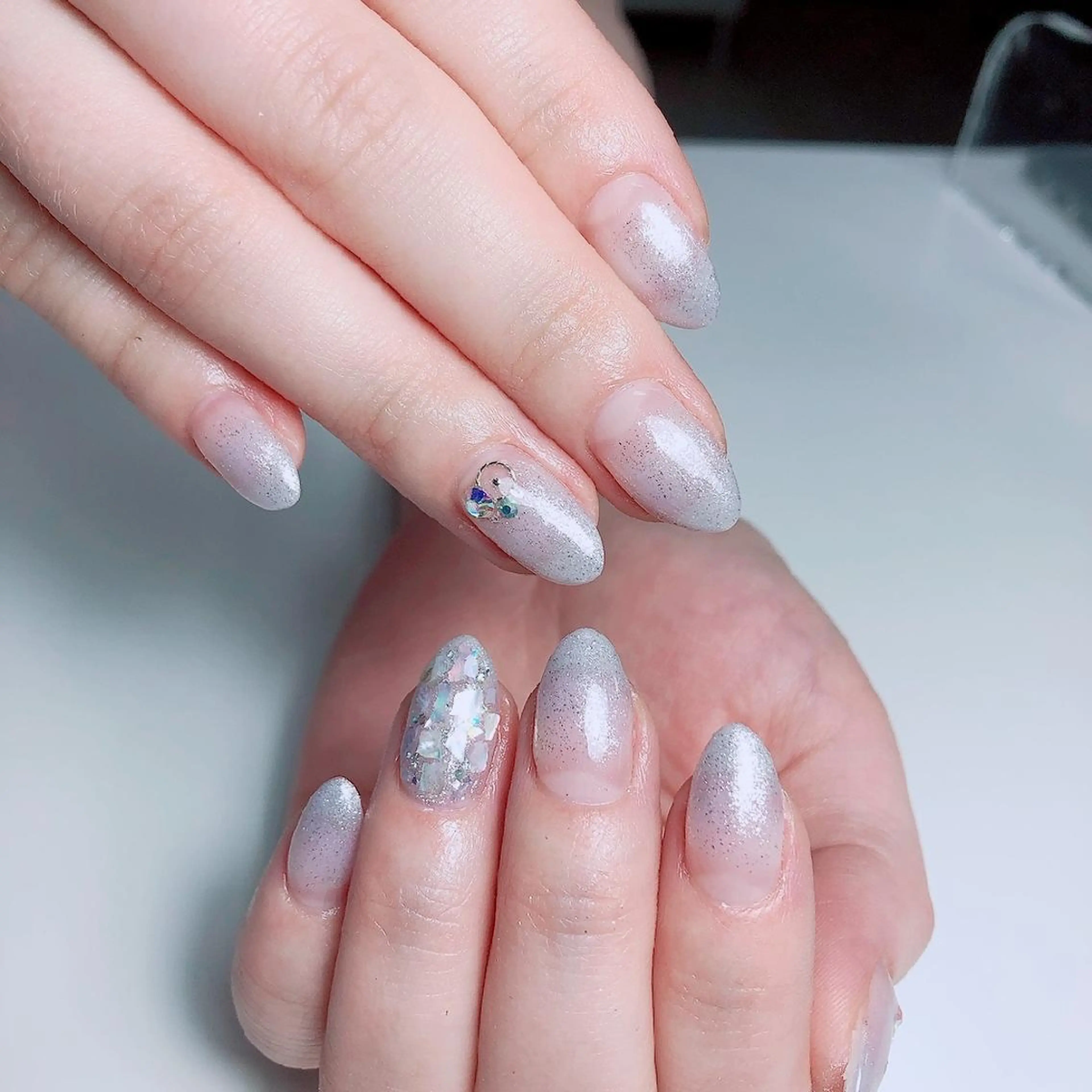 ミディアム ネイル ☺︎山部 志麻☺︎のネイルデザイン