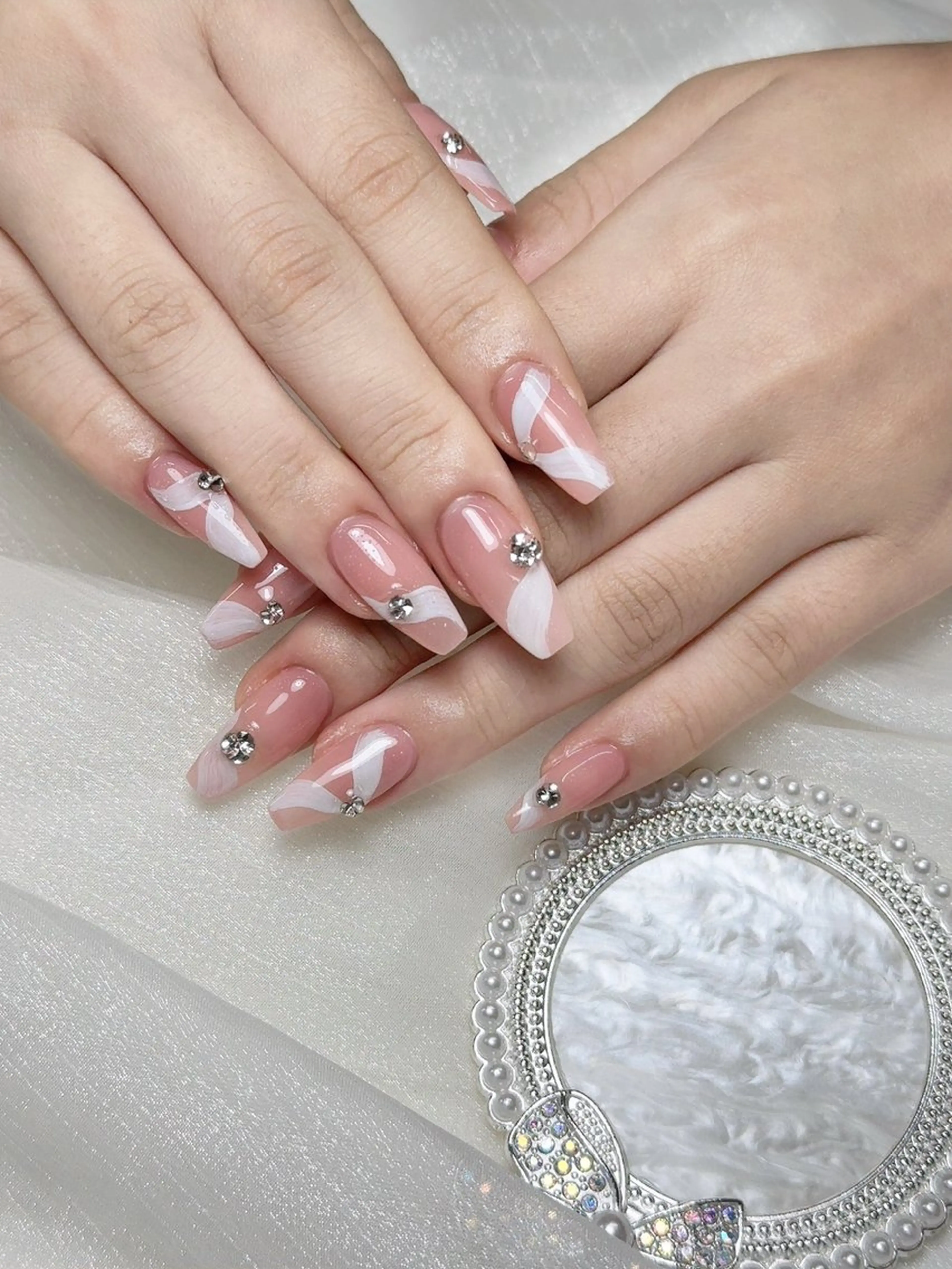 ネイル ハンドネイル ENsalon akiのネイルデザイン