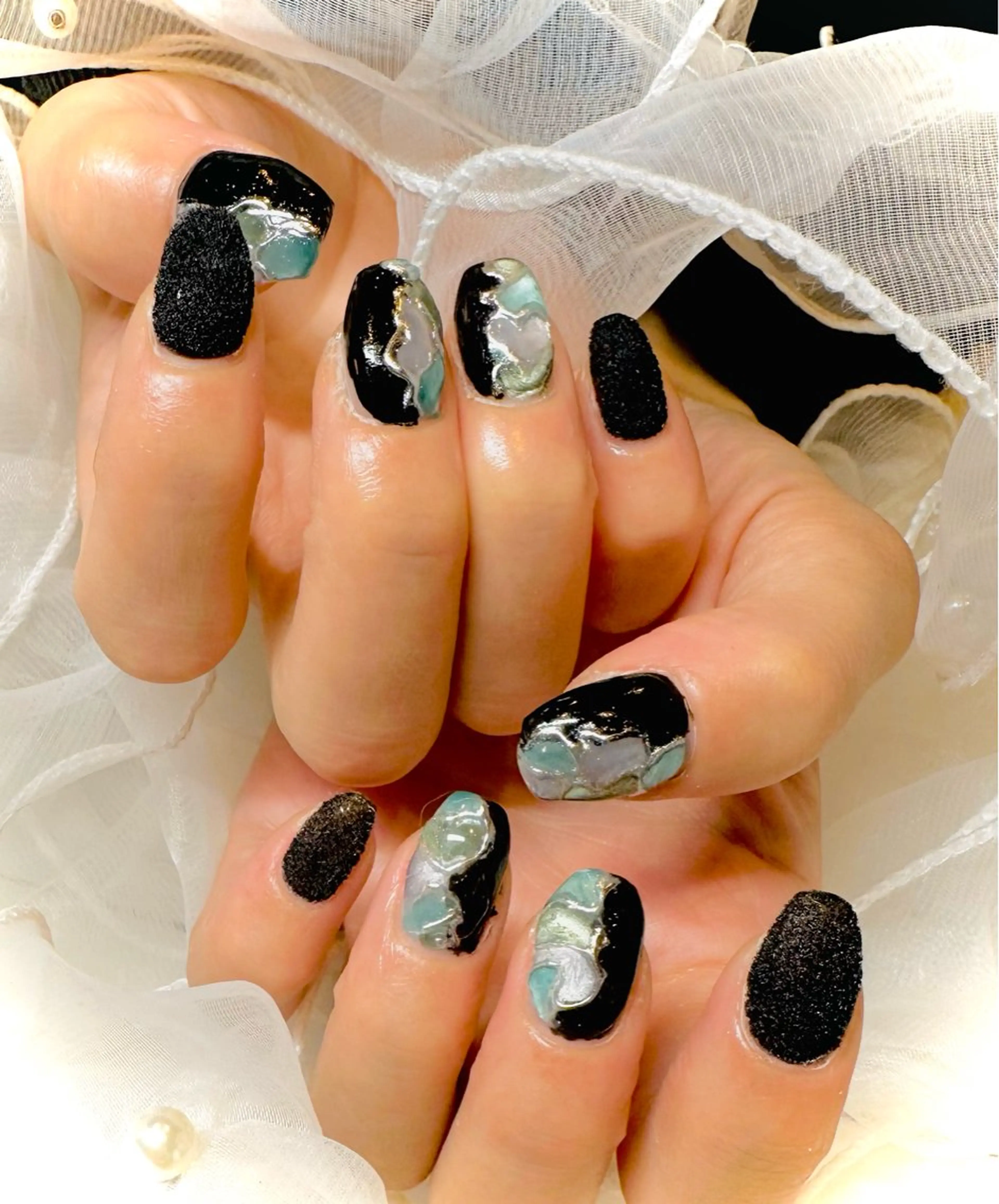 ネイル マグネットネイル ハンドネイル ネイルサロンエレノア所属・田端 笑理菜のネイルデザイン