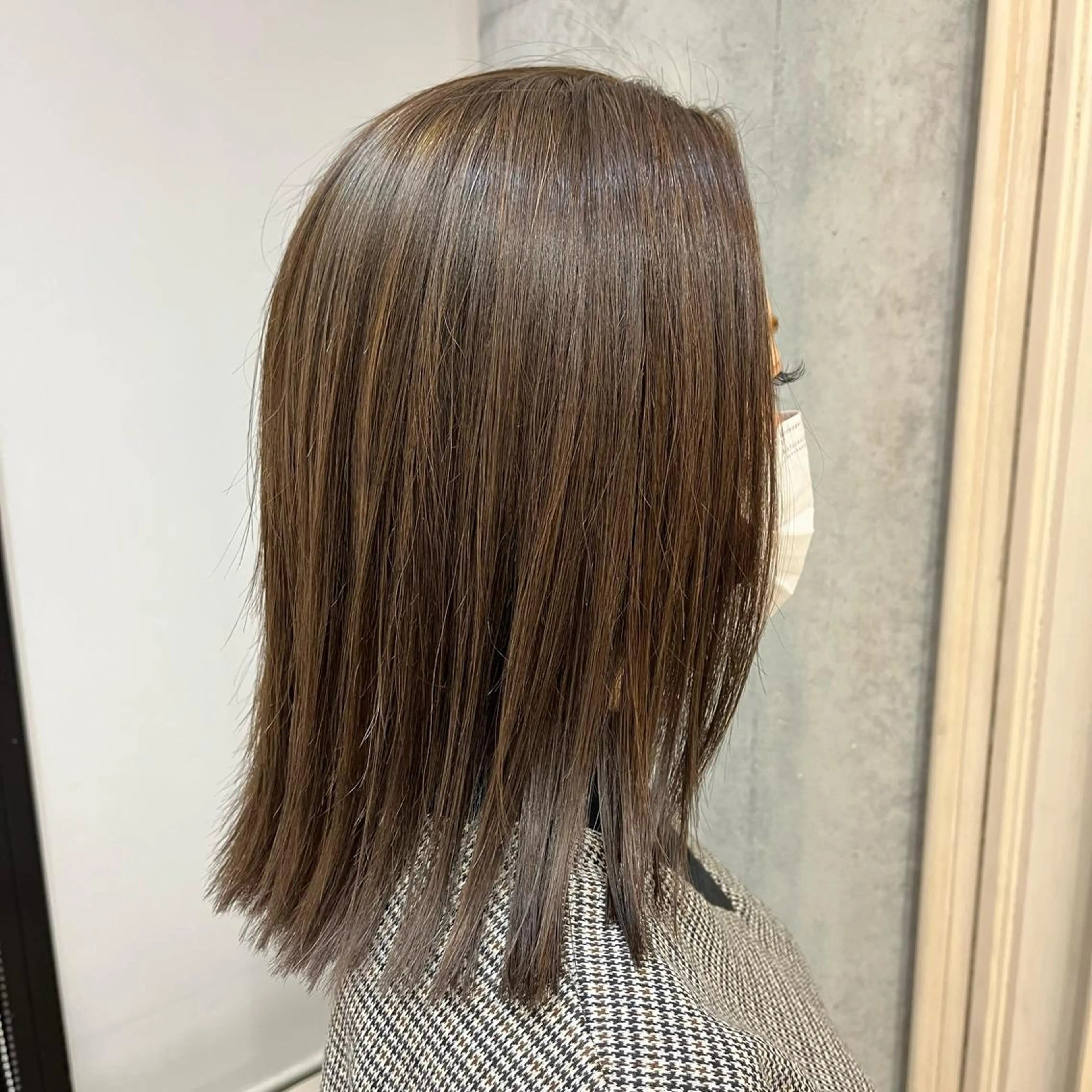 ミディアム カラー ブリーチ ハイライトカラー ハイライト カット ヘアカラー トリートメント サソウ ユリエ🥥のヘアスタイル