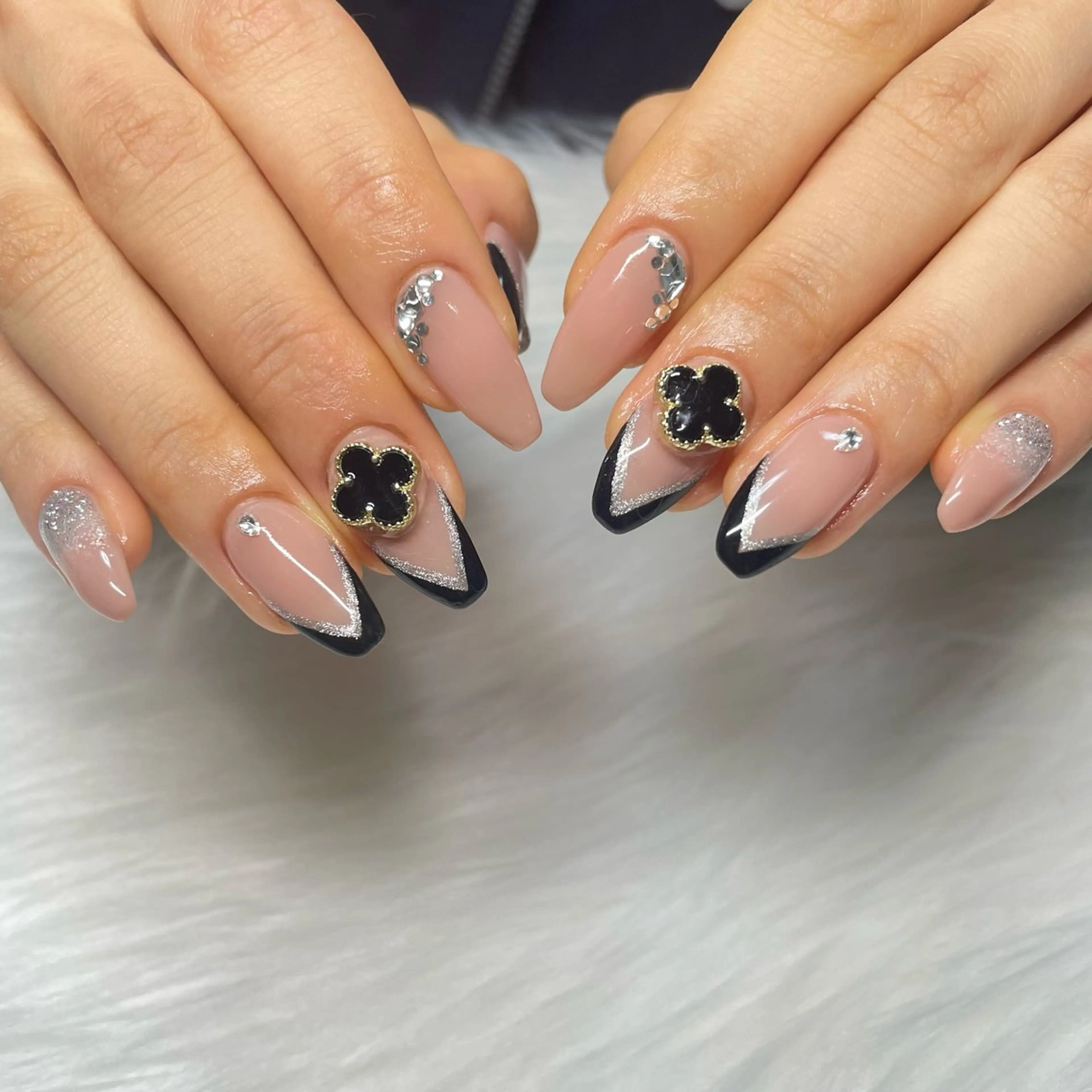 ネイル ハンドネイル nailsalon miiのネイルデザイン
