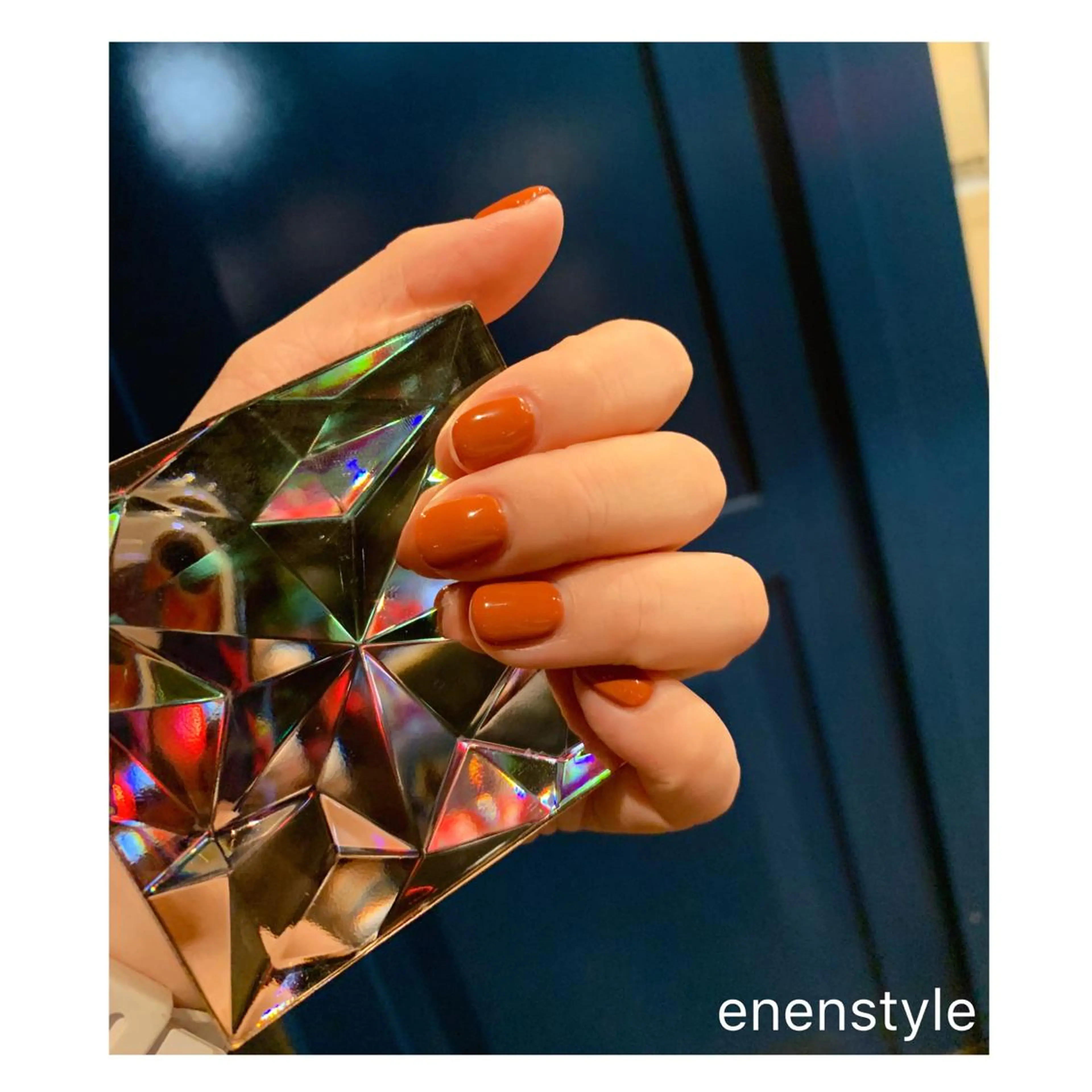 ショート ネイル ジェルネイル ニュアンスネイル オフィスネイル シンプルネイル 👑enen style👑のネイルデザイン