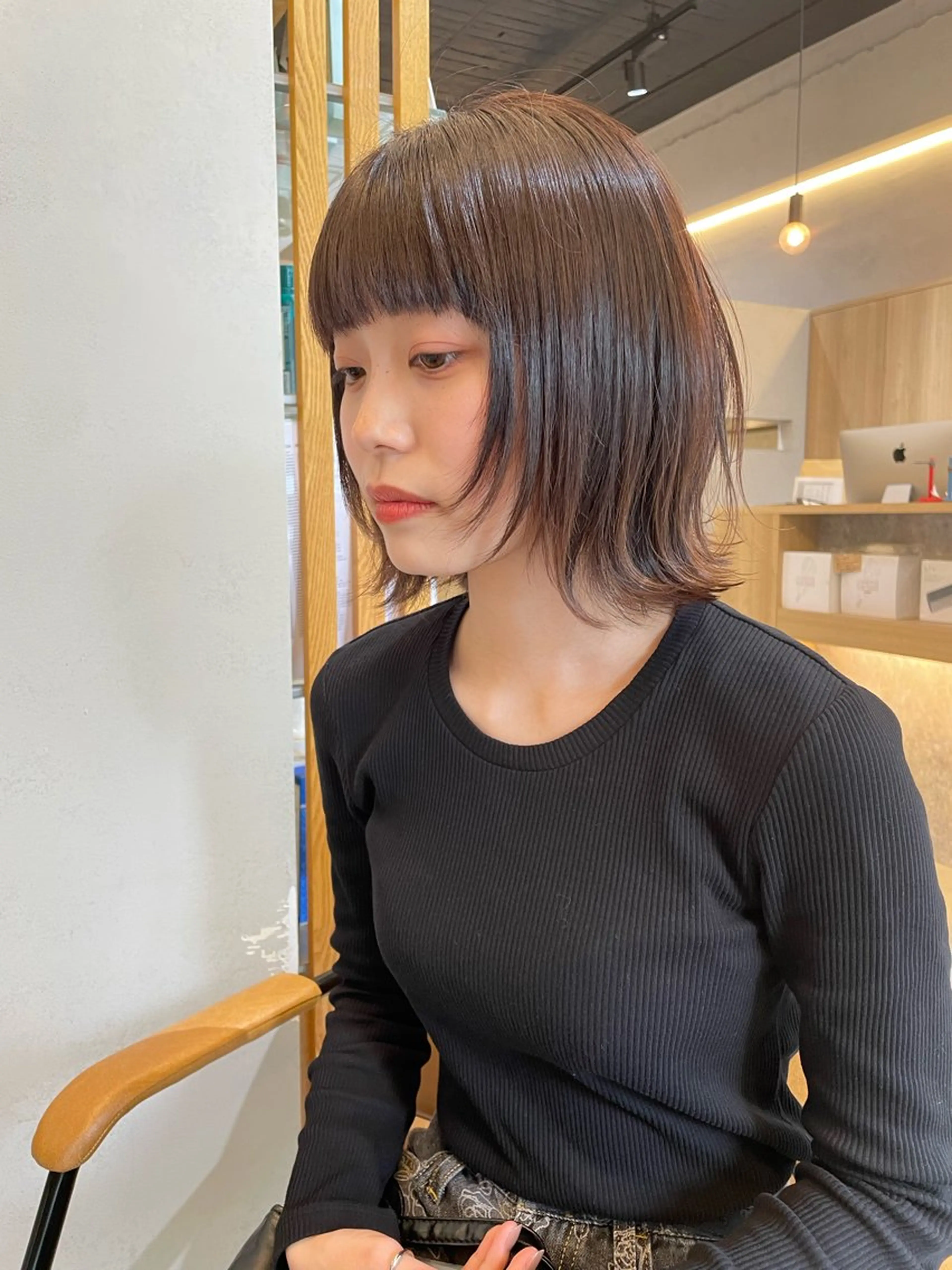ミディアム レイヤー・波巻き RYOSUKEのヘアスタイル