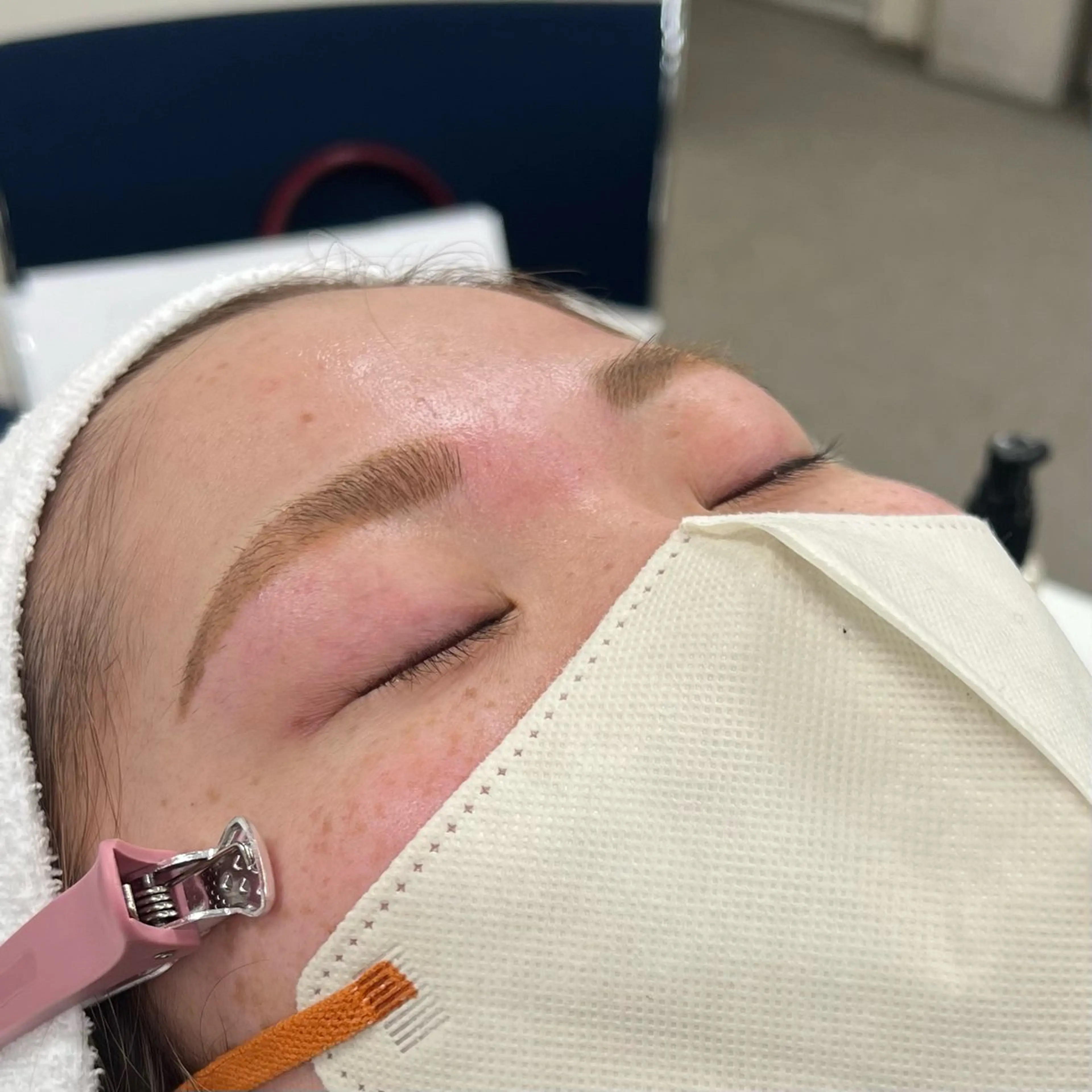 アイブロウ 眉毛ワックス脱毛 ワックス脱毛 眉カット その他(アイブロウ) ayaka 🌿.∘のヘアスタイル