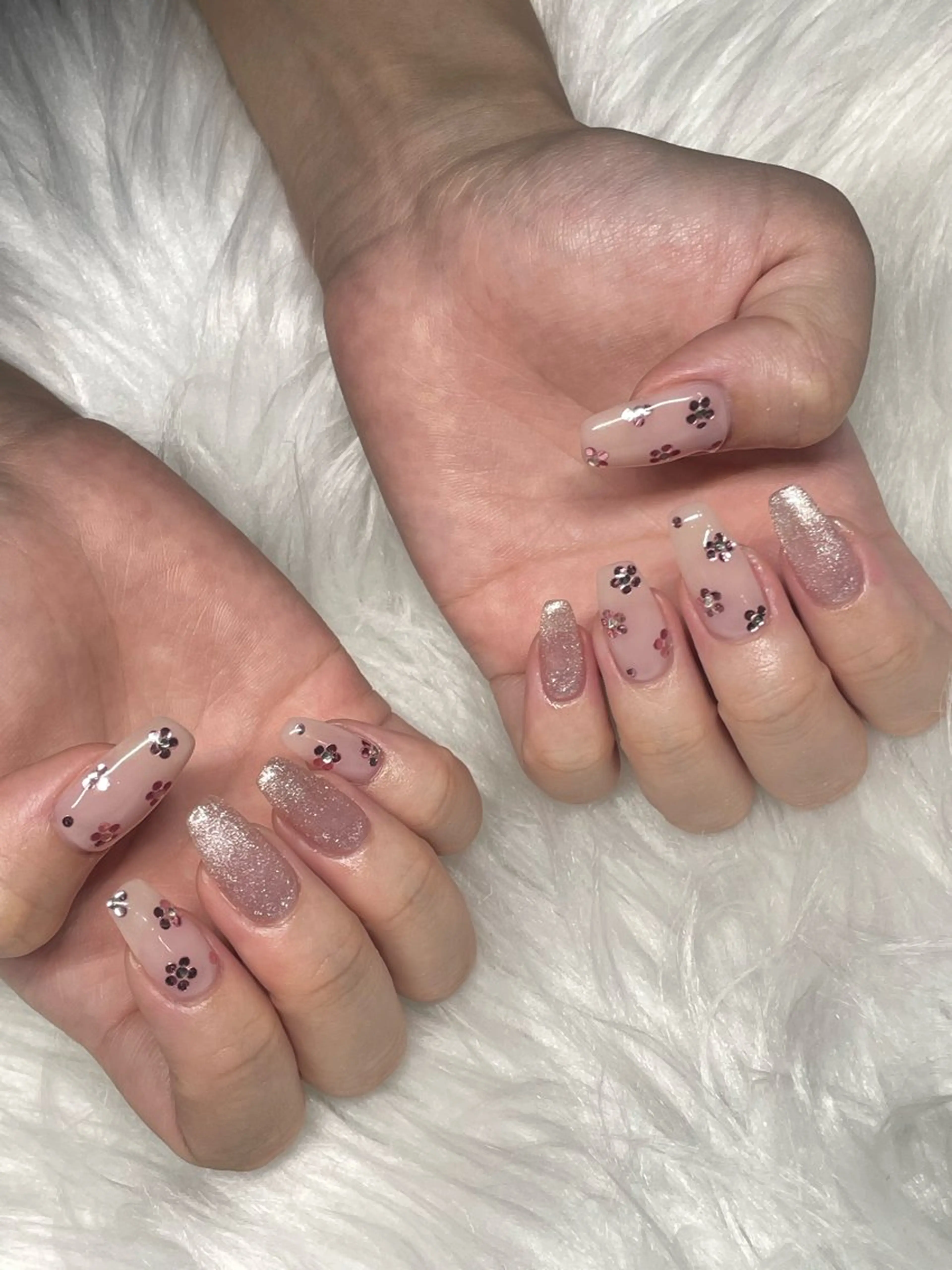 ネイル ハンドネイル オーロラ所属・YUI nailのネイルデザイン