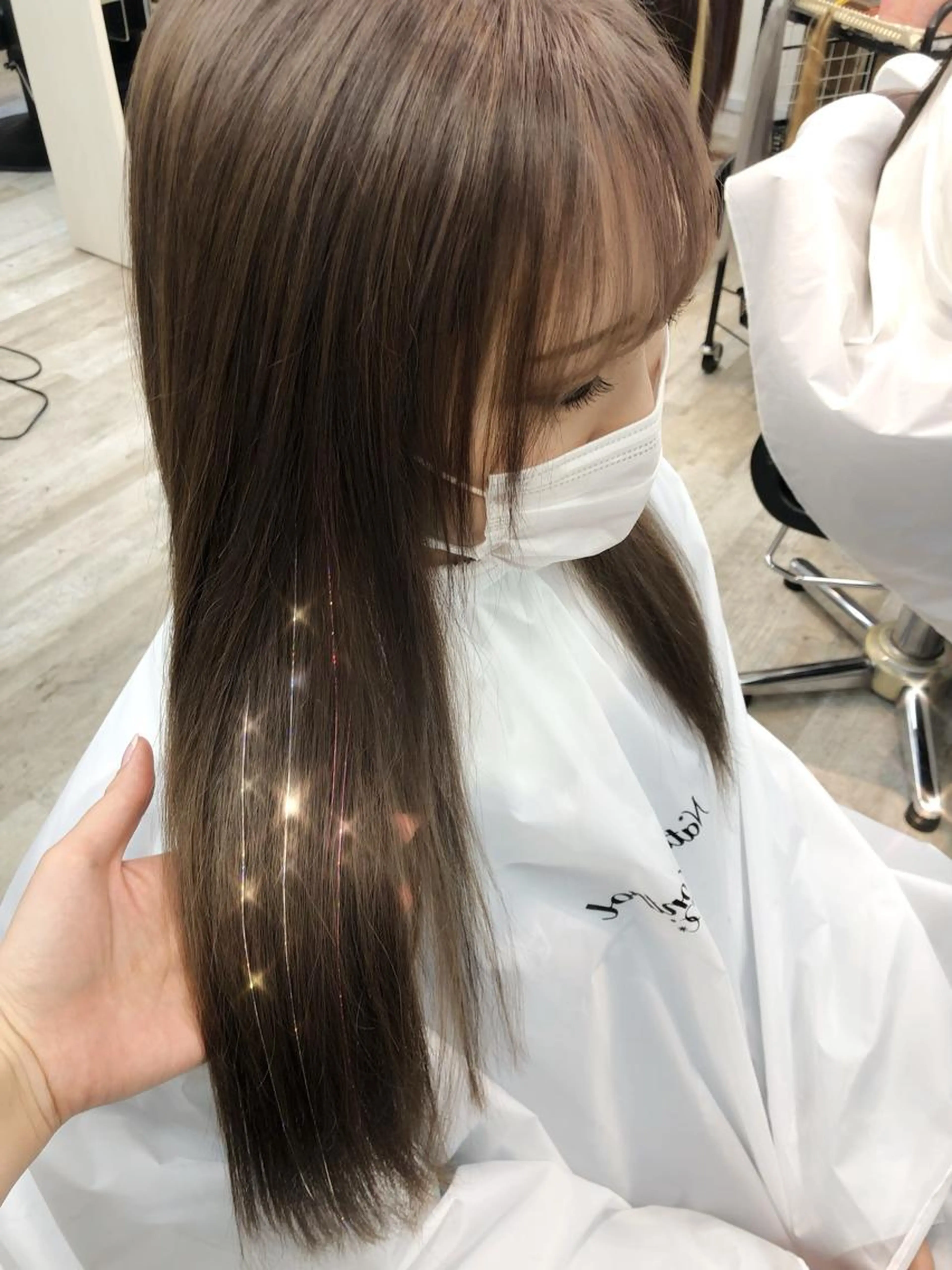 🇰🇷韓国アイドル発🇰🇷キラキラ🦋ヘアティンセル🦋1本​〜​の写真