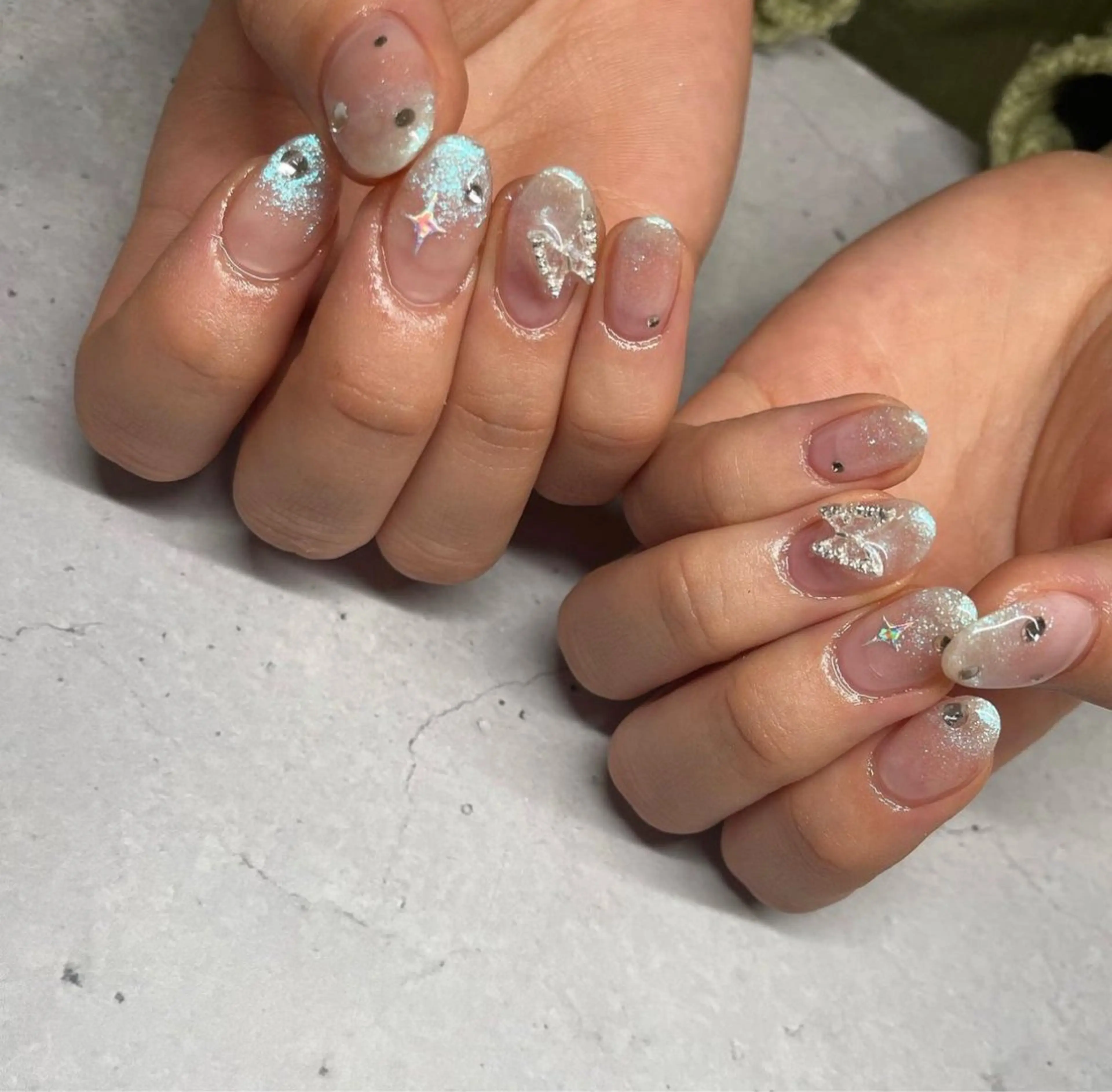 ネイル La vie est belle.所属・ラヴィエベル なつみのネイルデザイン