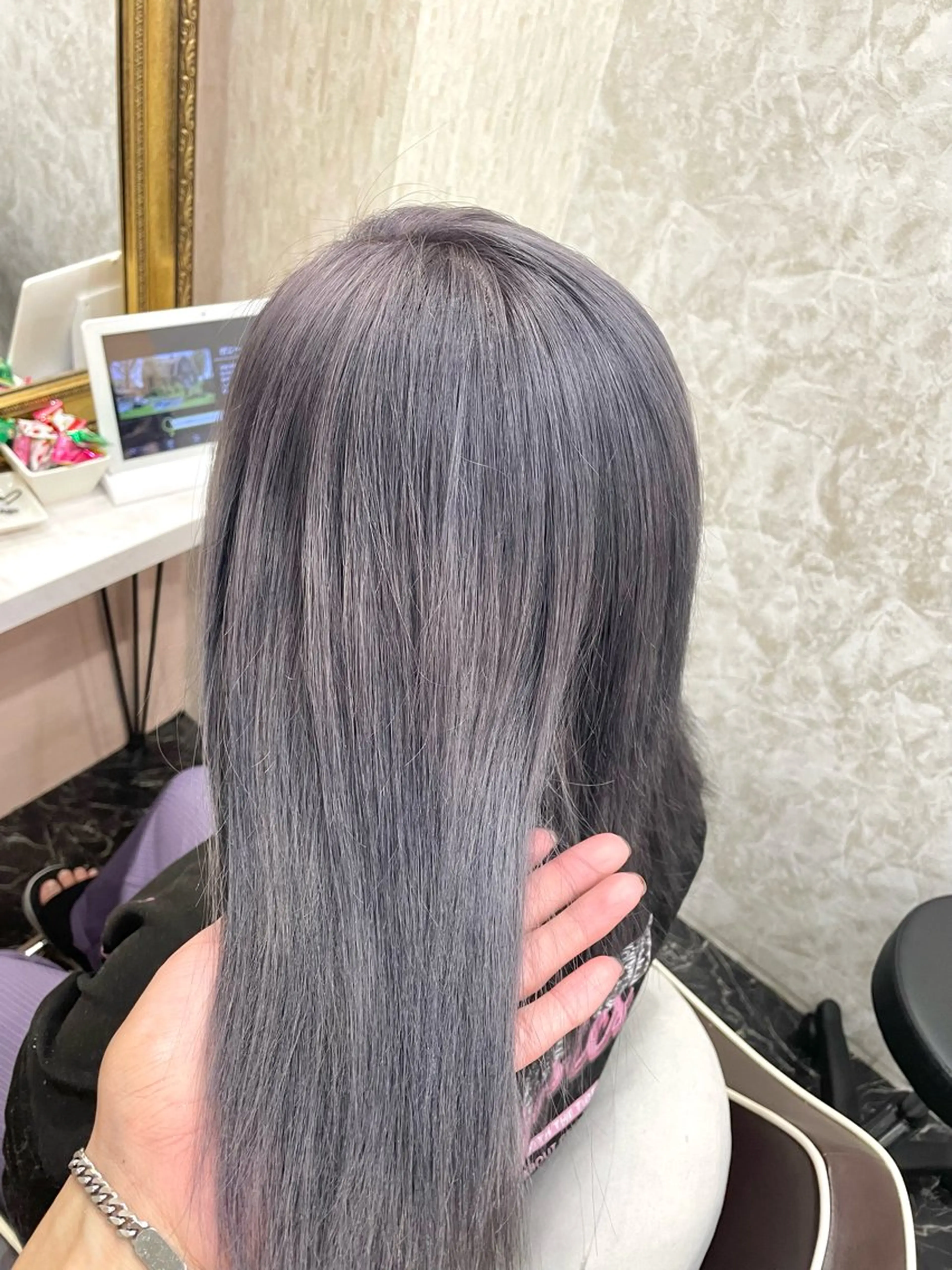 セミロング 亀川蓮 Agu hairのヘアスタイル