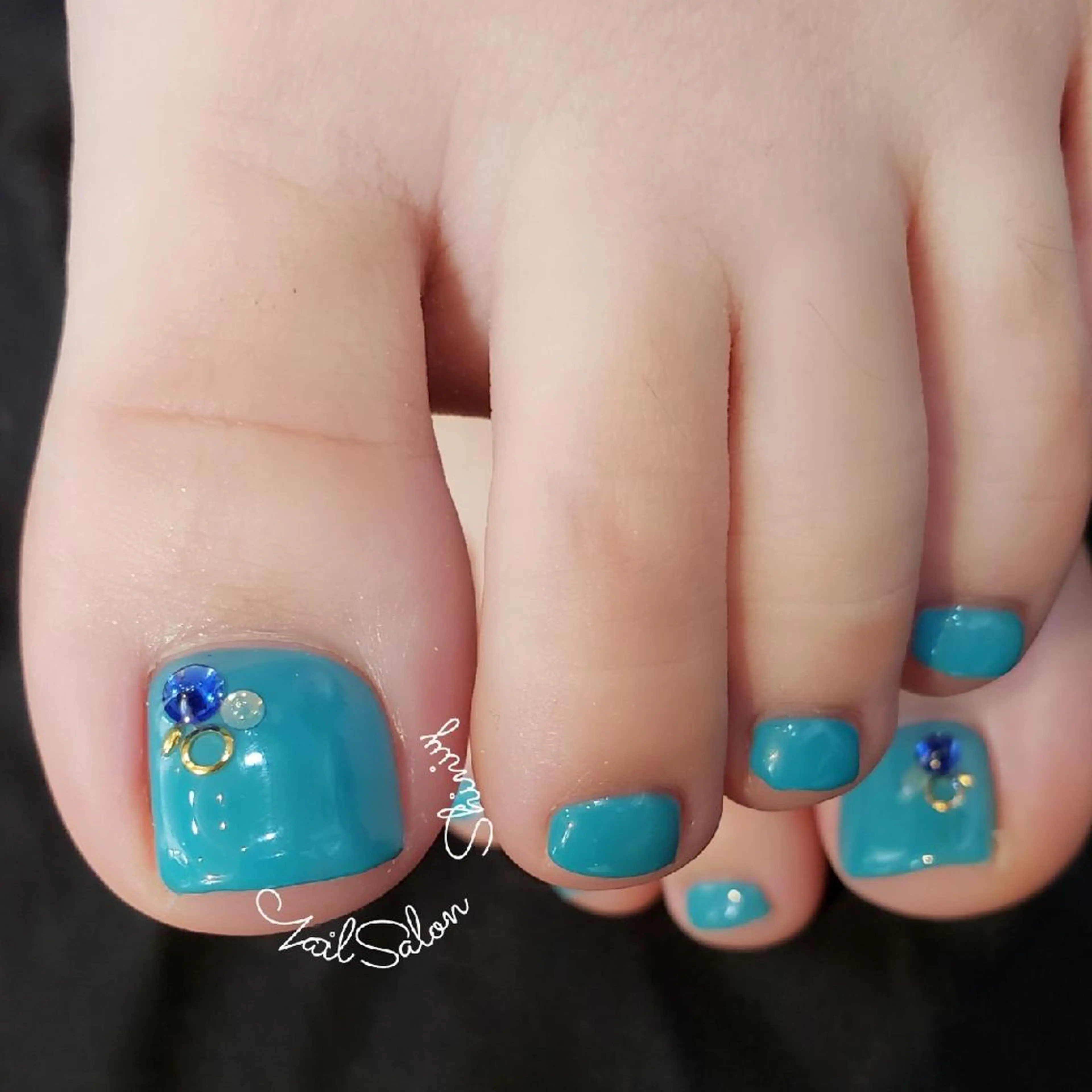 ネイル フットネイル ネイル&脱毛サロン マキのネイルデザイン