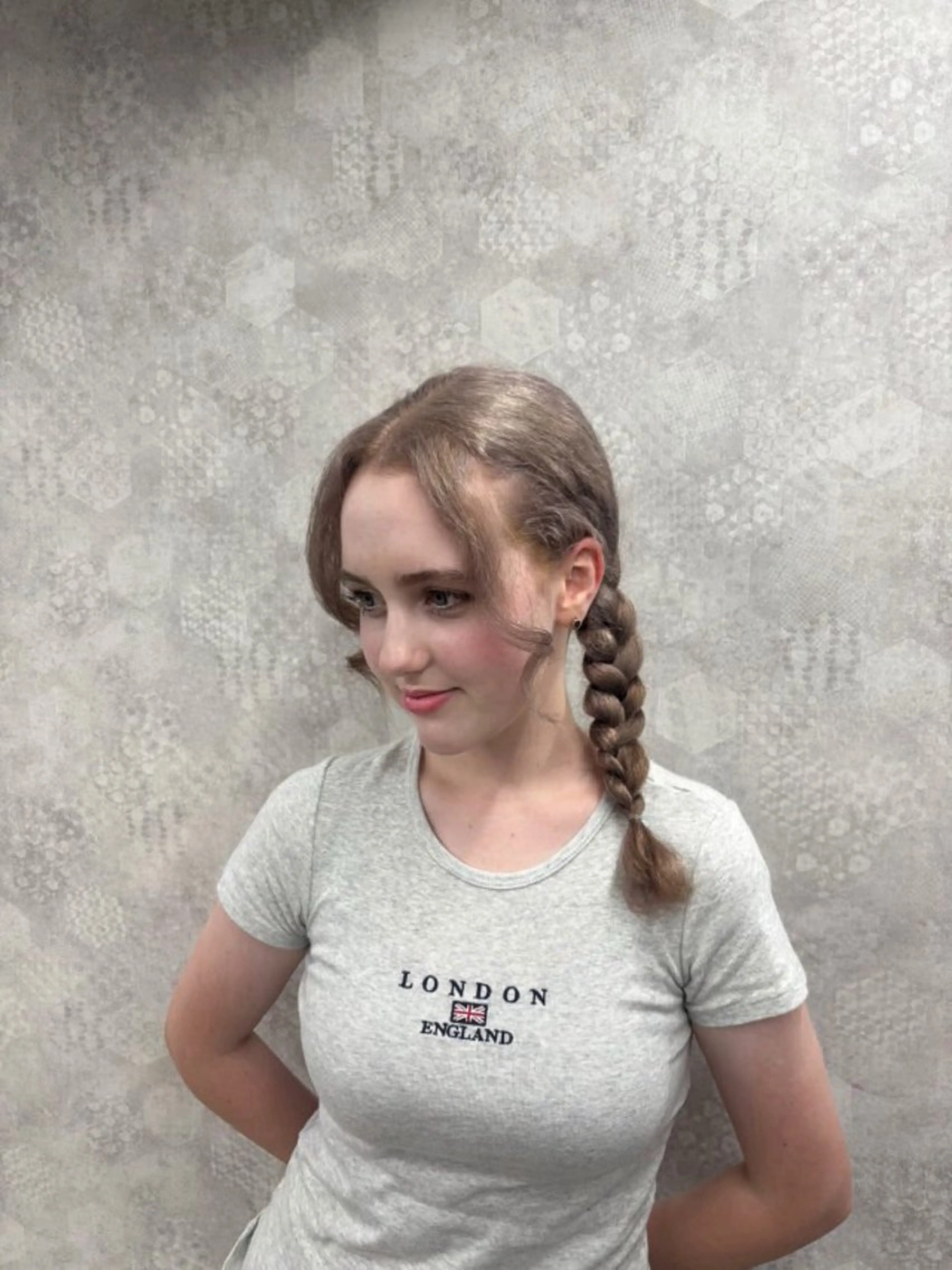 【🌟ハイトーンやりたい方必見🌟】カット＋ダブルカラー（ケアブリーチ込＋TR/¥20000→¥10000の写真