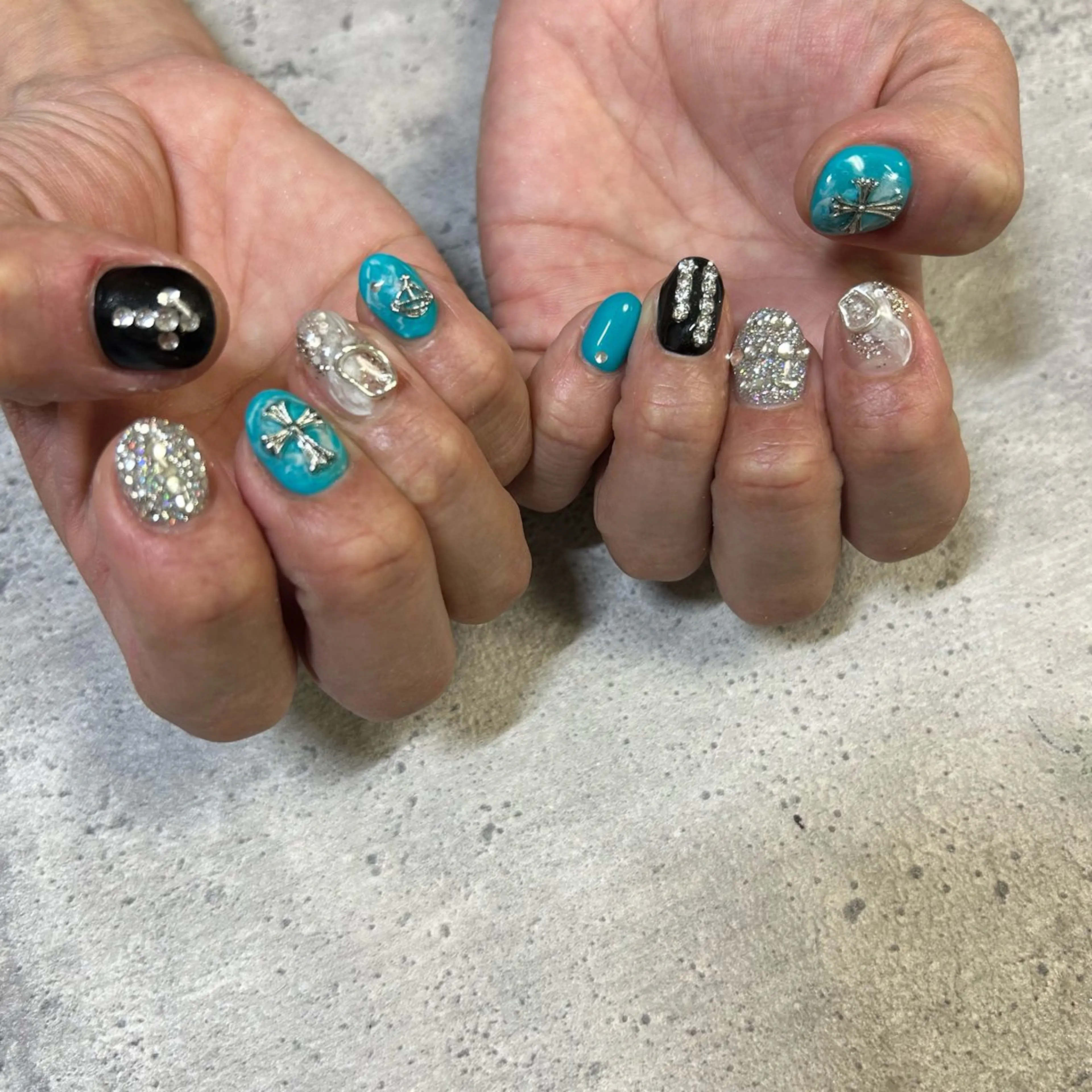 ネイル ハンドネイル ハンドケア 今福鶴見ネイル 8(ｴｲﾄ)のネイルデザイン