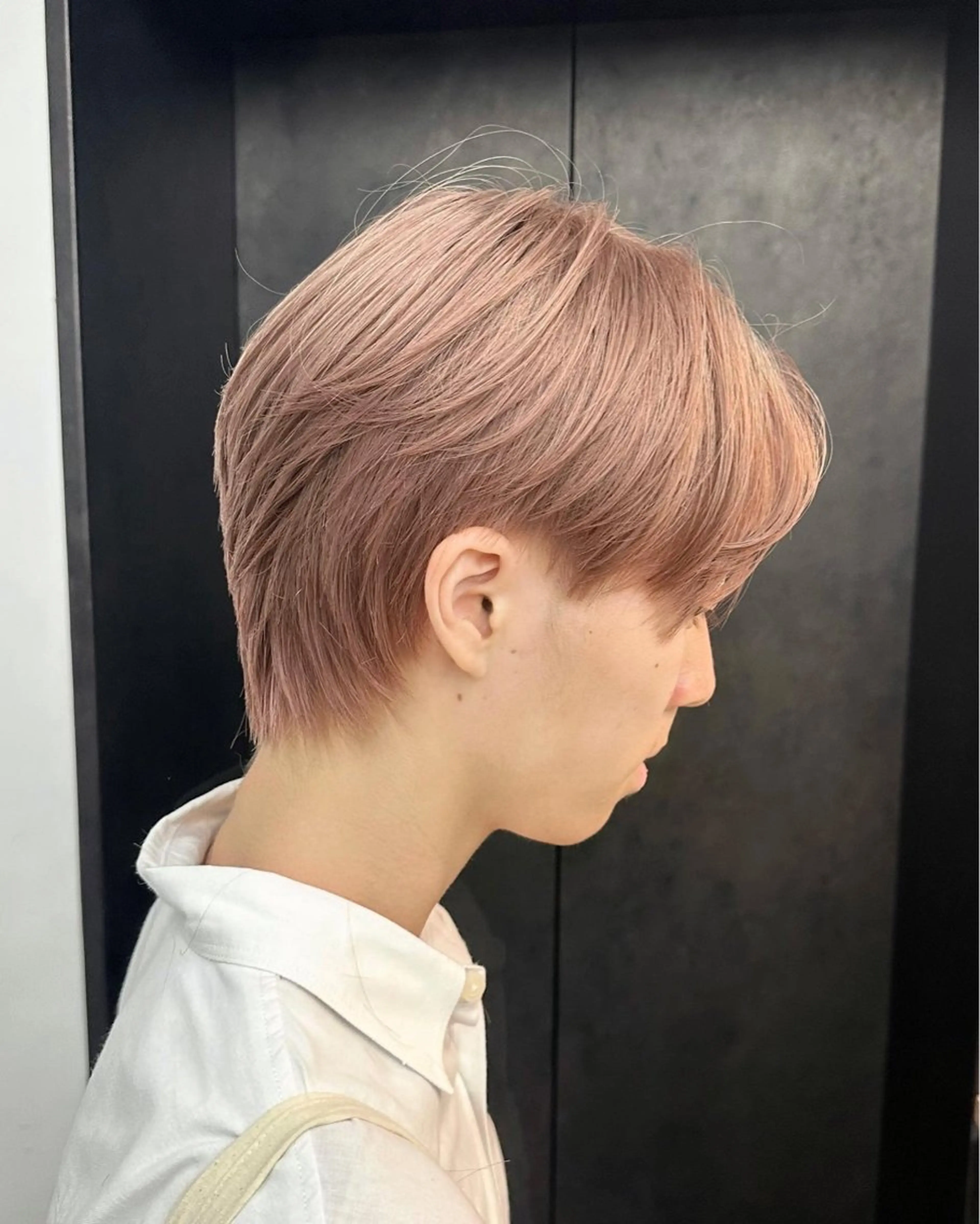 ショート カラー パーマ ヘアアレンジ メンズ メンズハイトーン ハイトーンカラー ヘアカラー トリートメント メンズ特化 🦋KANOKO🦋のヘアスタイル