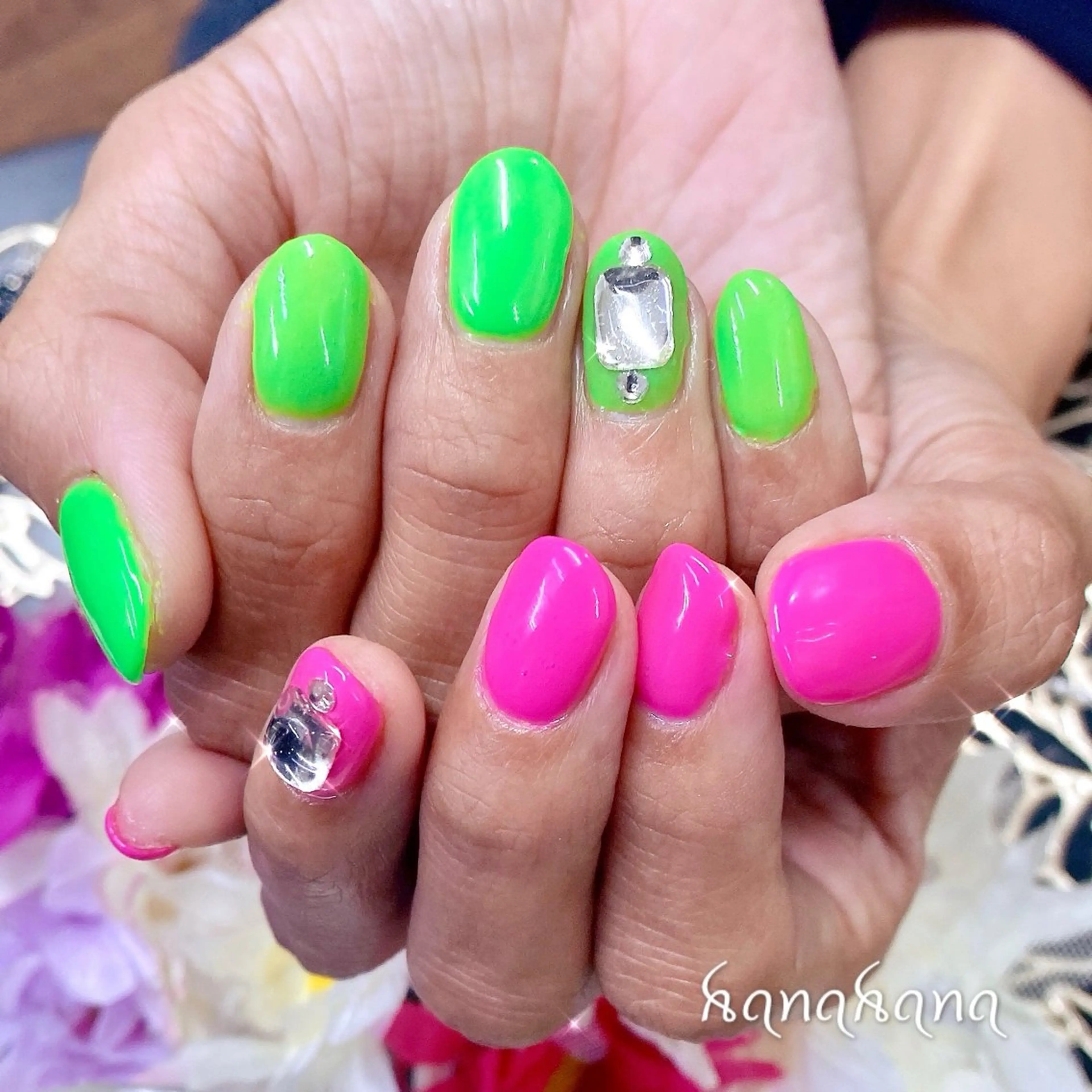 ネイル ジェルネイル HANAHANAのネイルデザイン