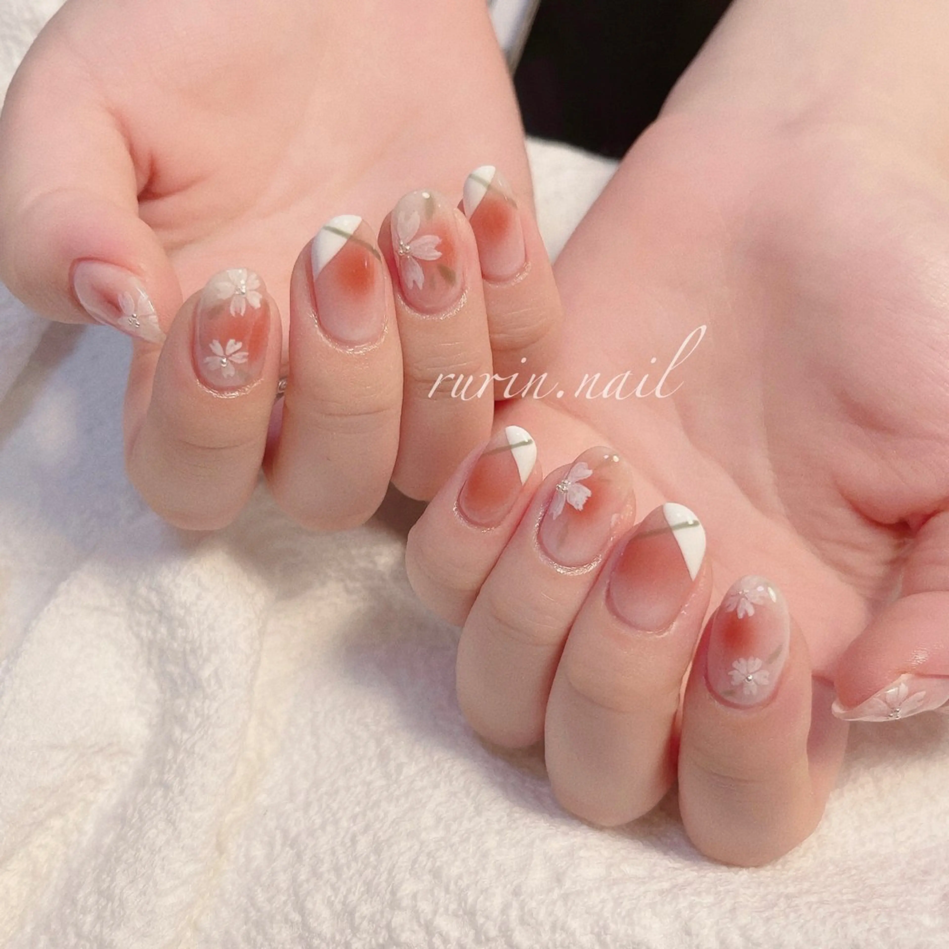 ネイル ルリン サロン💅のネイルデザイン