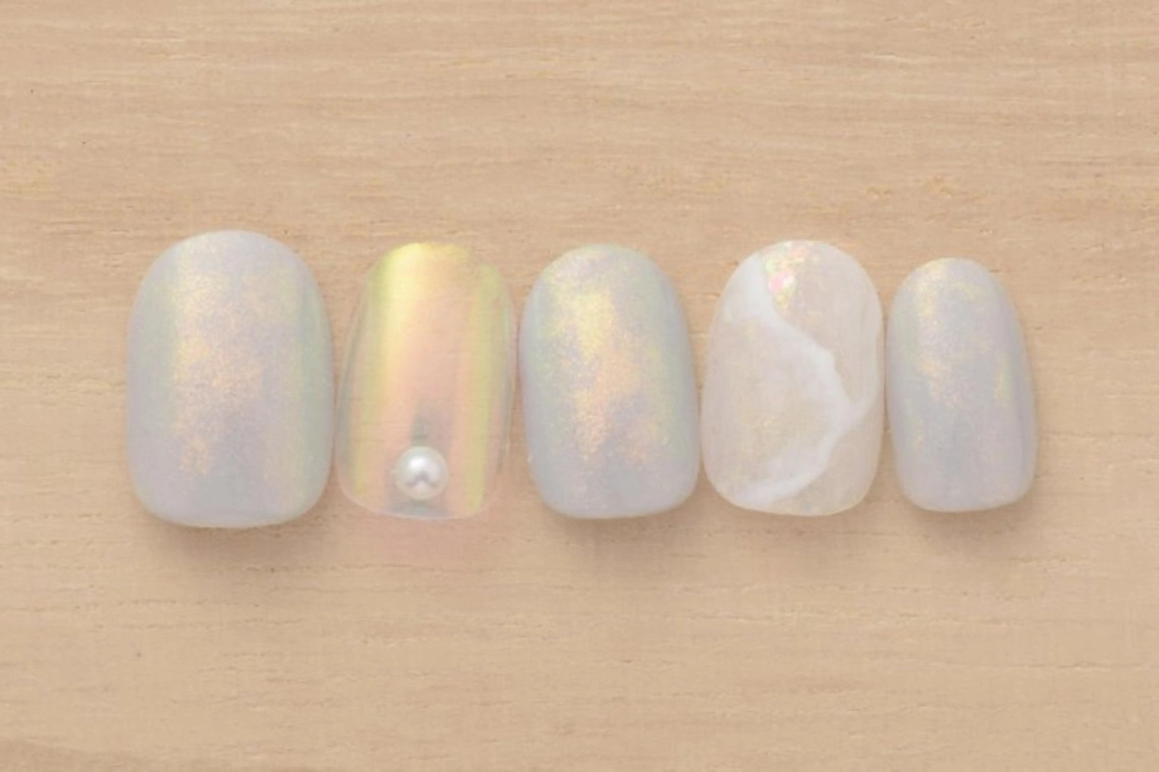 ネイル 長谷川 美穂のネイルデザイン