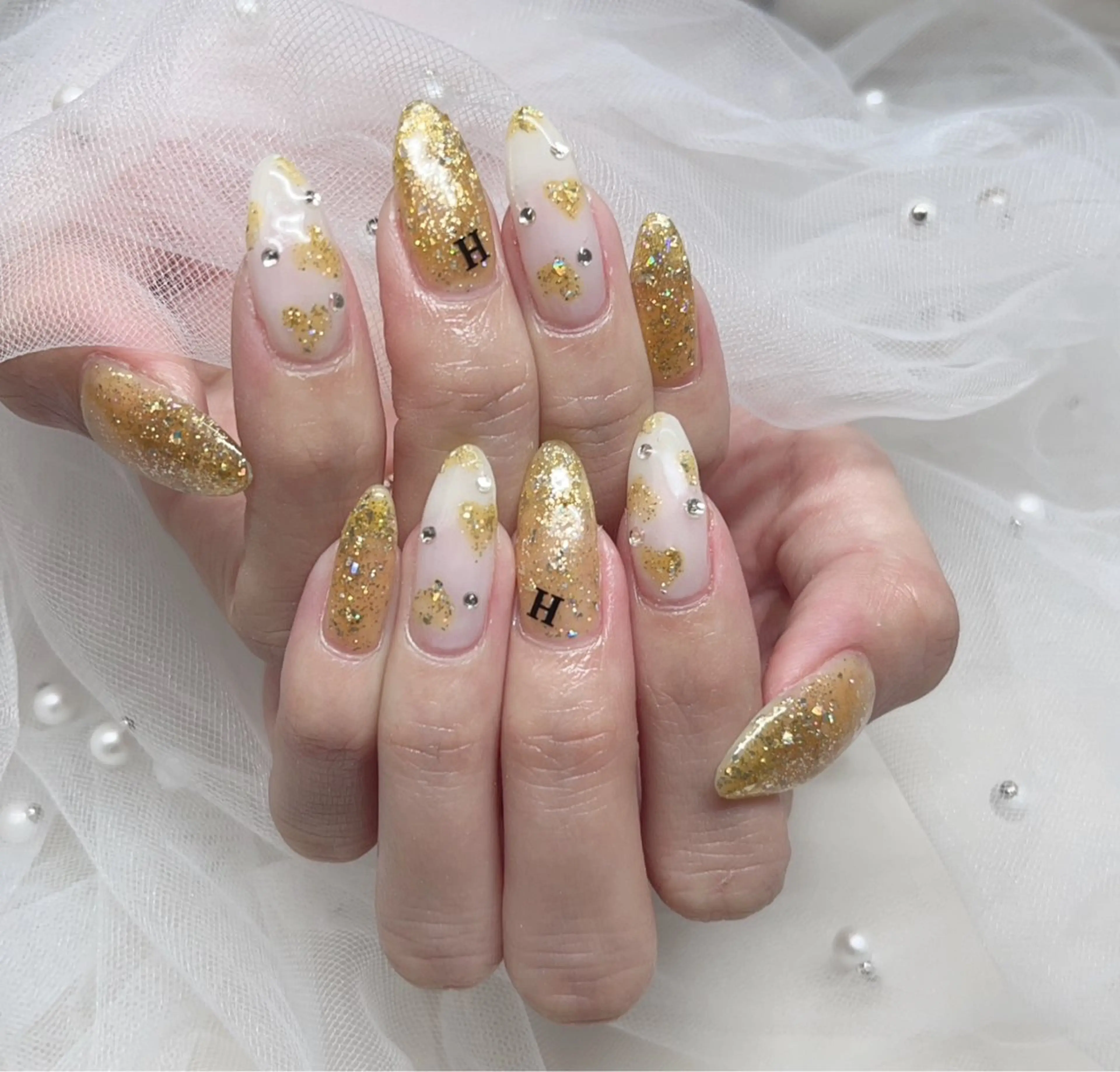 ネイル KARI ネイルサロンのネイルデザイン