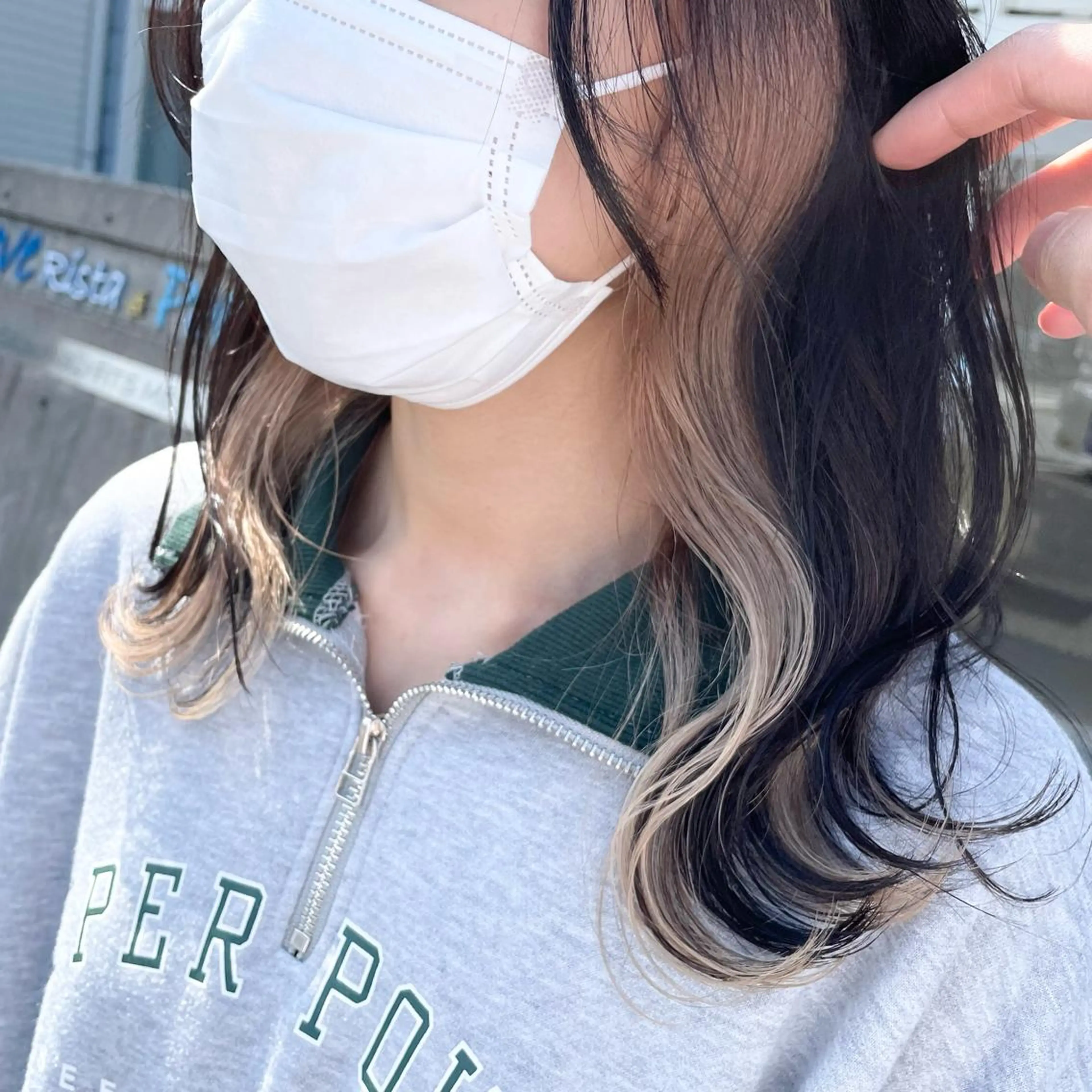 セミロング カラー 朝生 海都のヘアスタイル