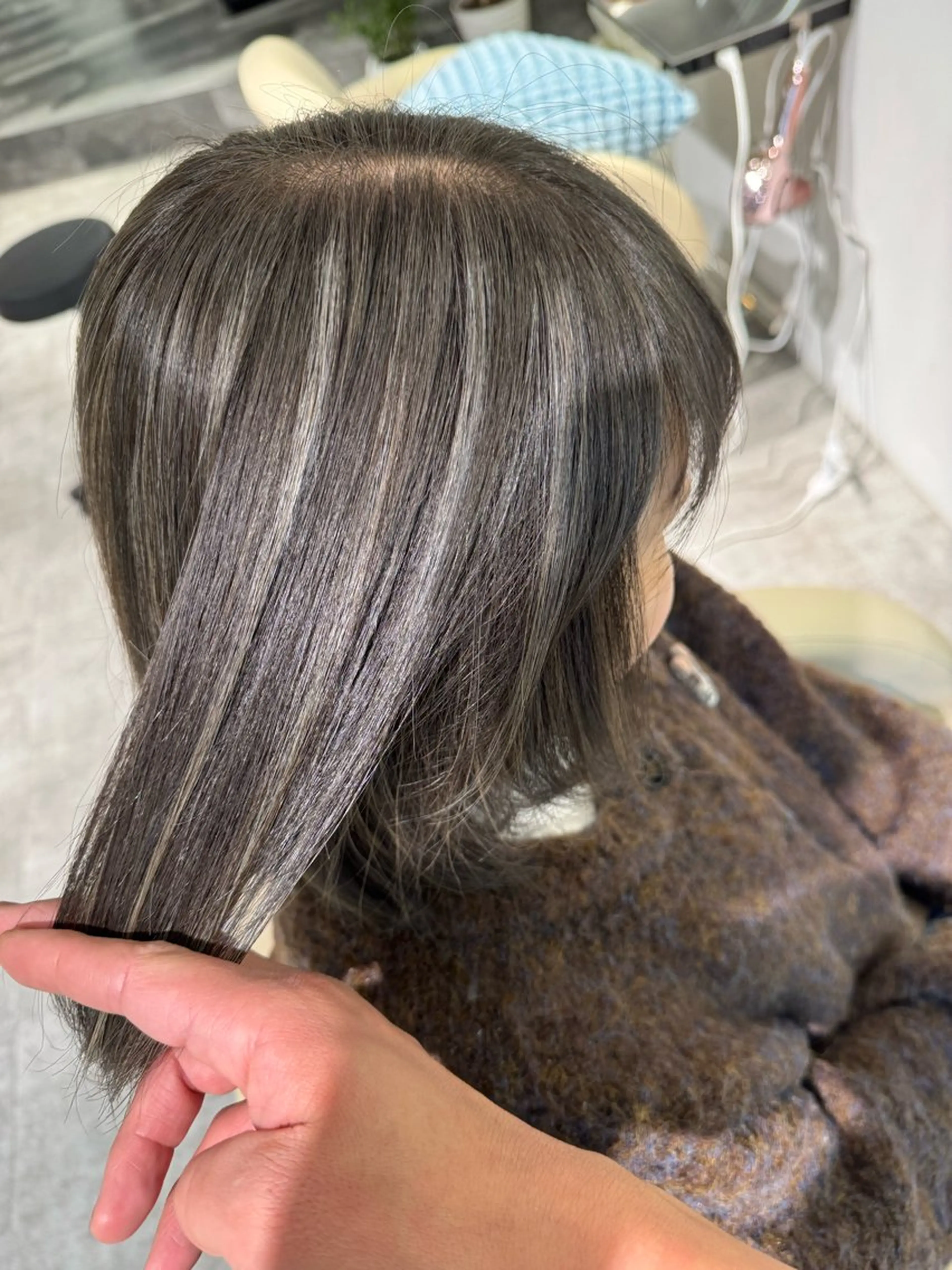 ショート カラー ハイライトカラー ボブ ハイライト カット ヘアカラー reverie【レヴリー】所属・夜23時まで予約🉑 reverieあきらのヘアスタイル