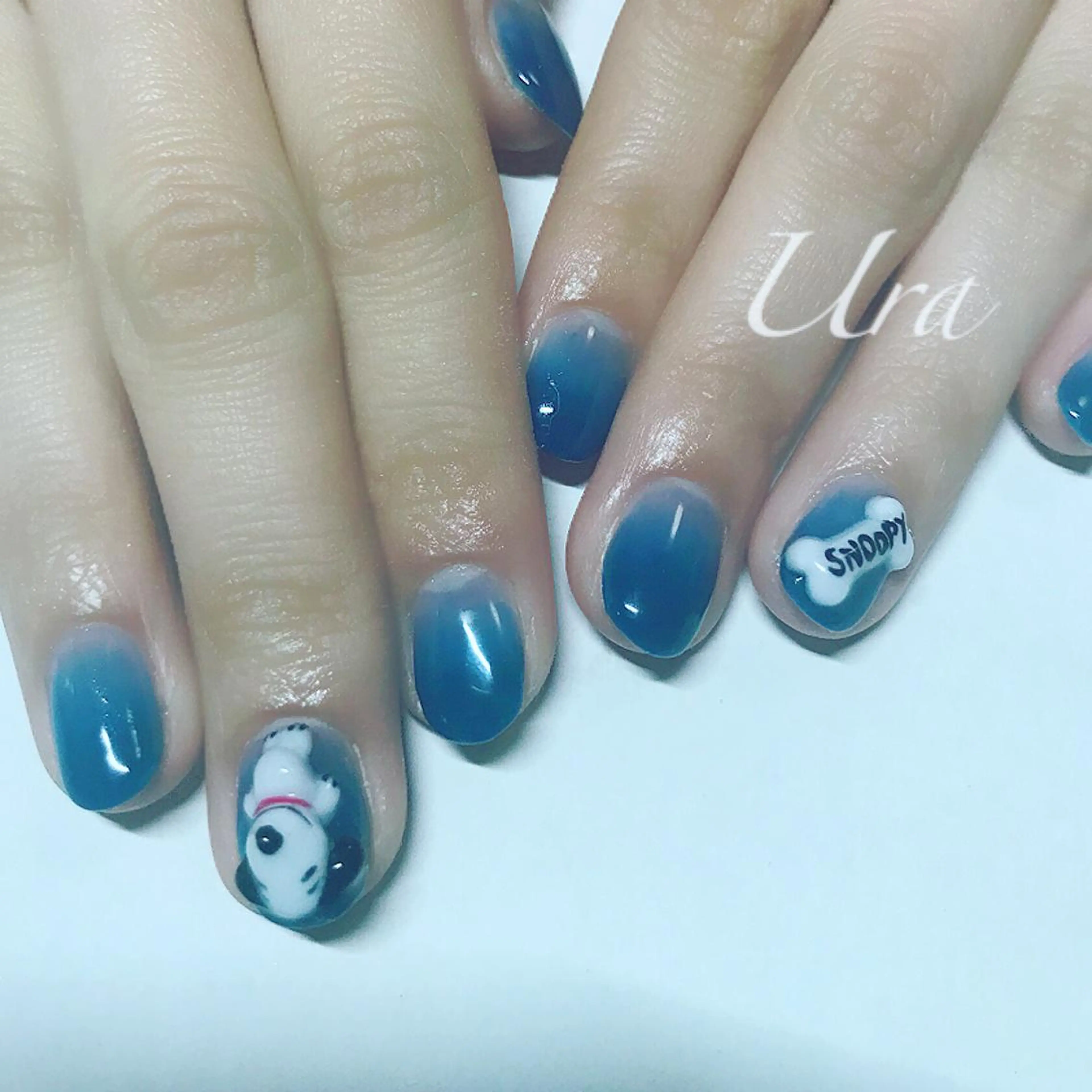 ネイル UrakoNail 《nail》のネイルデザイン
