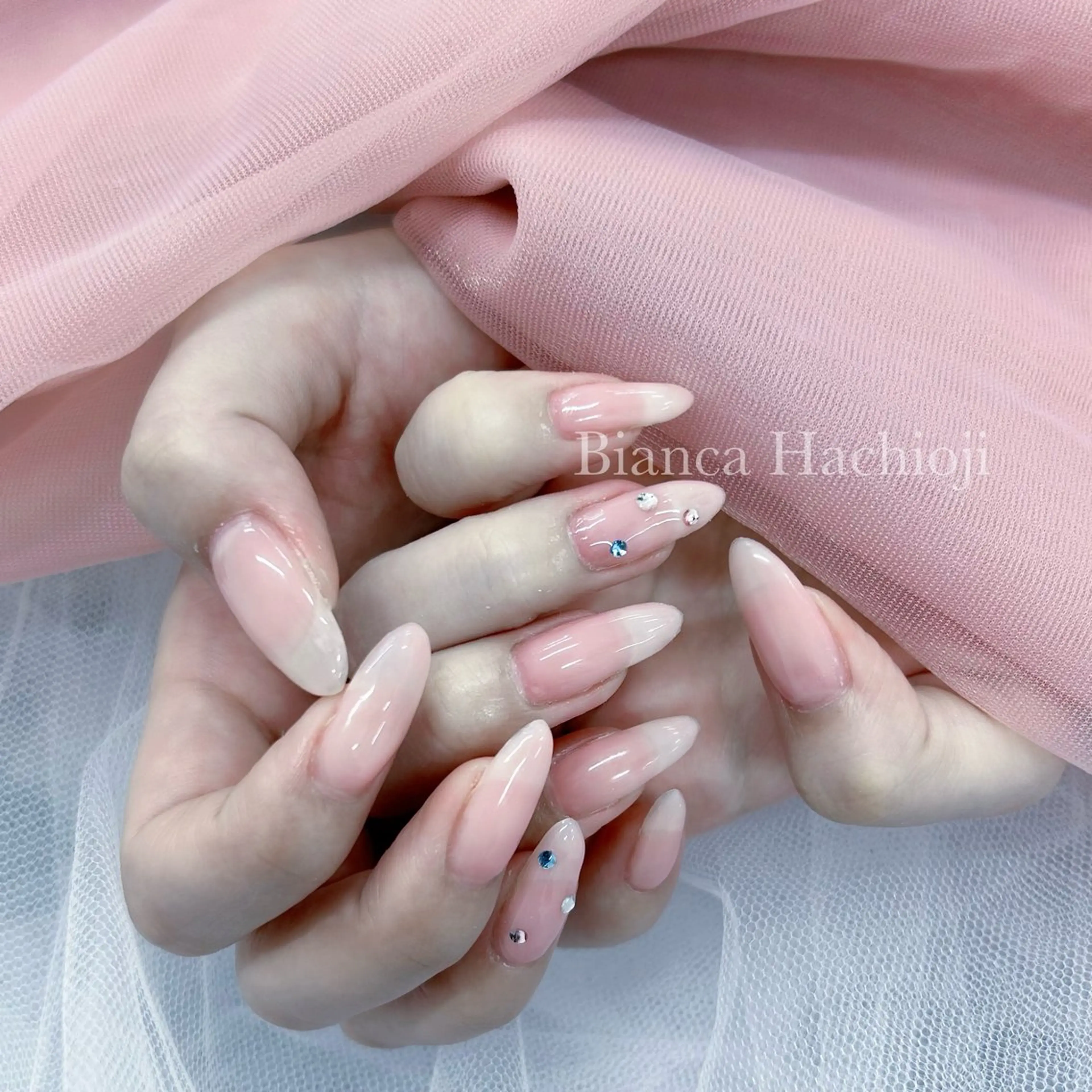 オフ込🎀ワンポイントアートネイル🎀 〈パラジェル/バイオ/八王子〉の写真