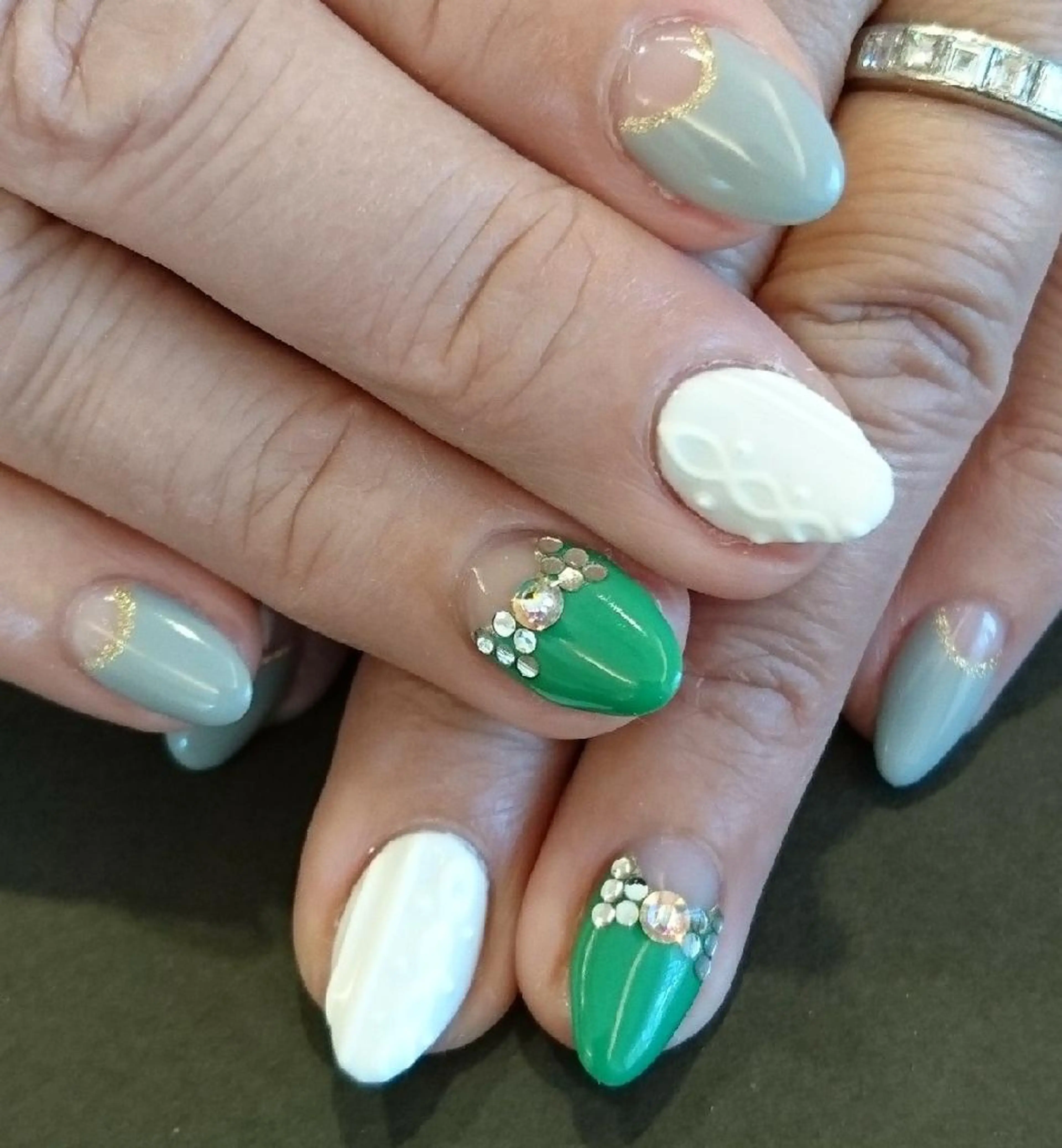 ネイル Lilith Nailのネイルデザイン