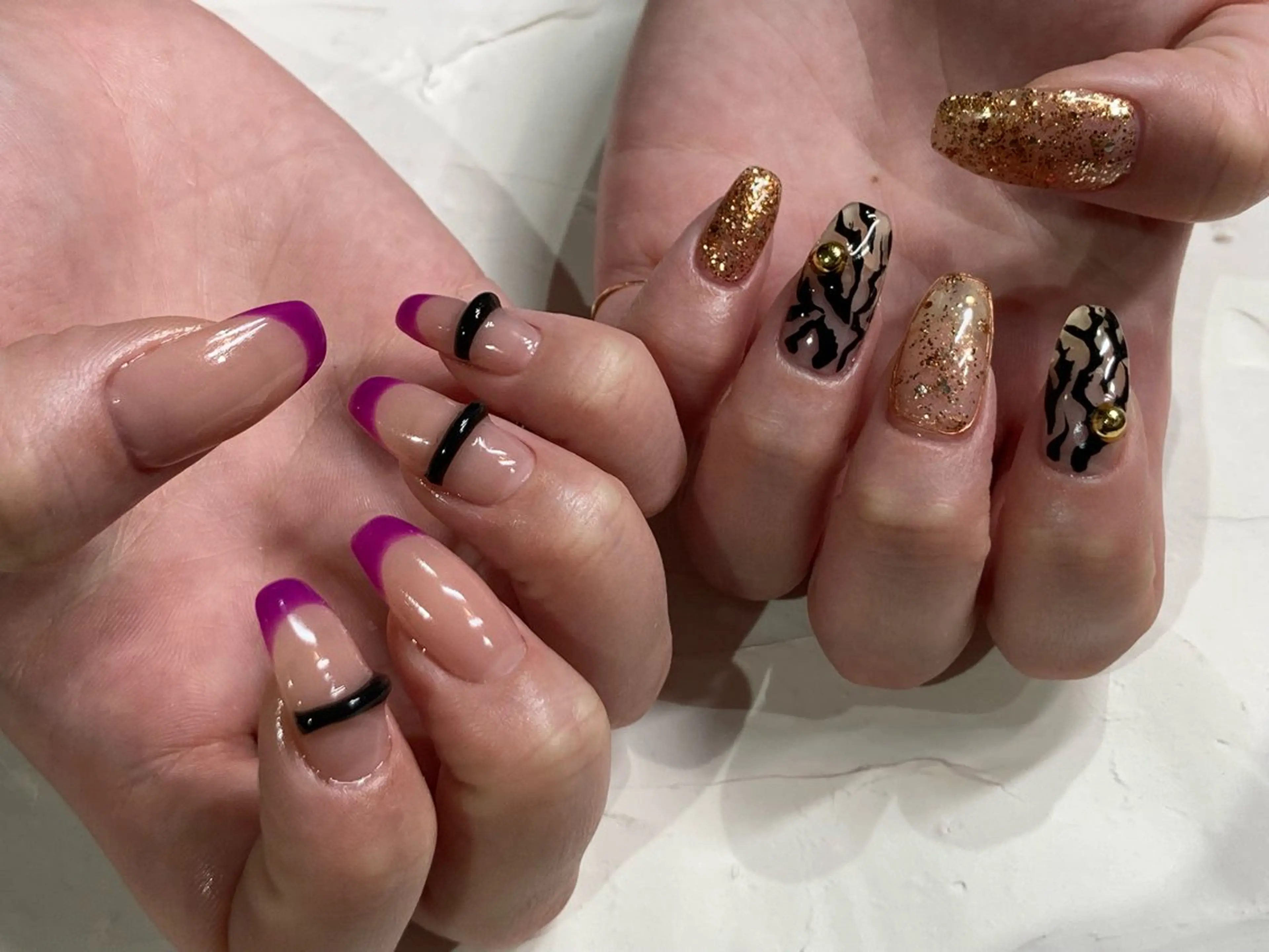 ネイル アニマル柄 フレンチネイル ラメ(グリッター) ハンドネイル 【Bright】 Rieのネイルデザイン