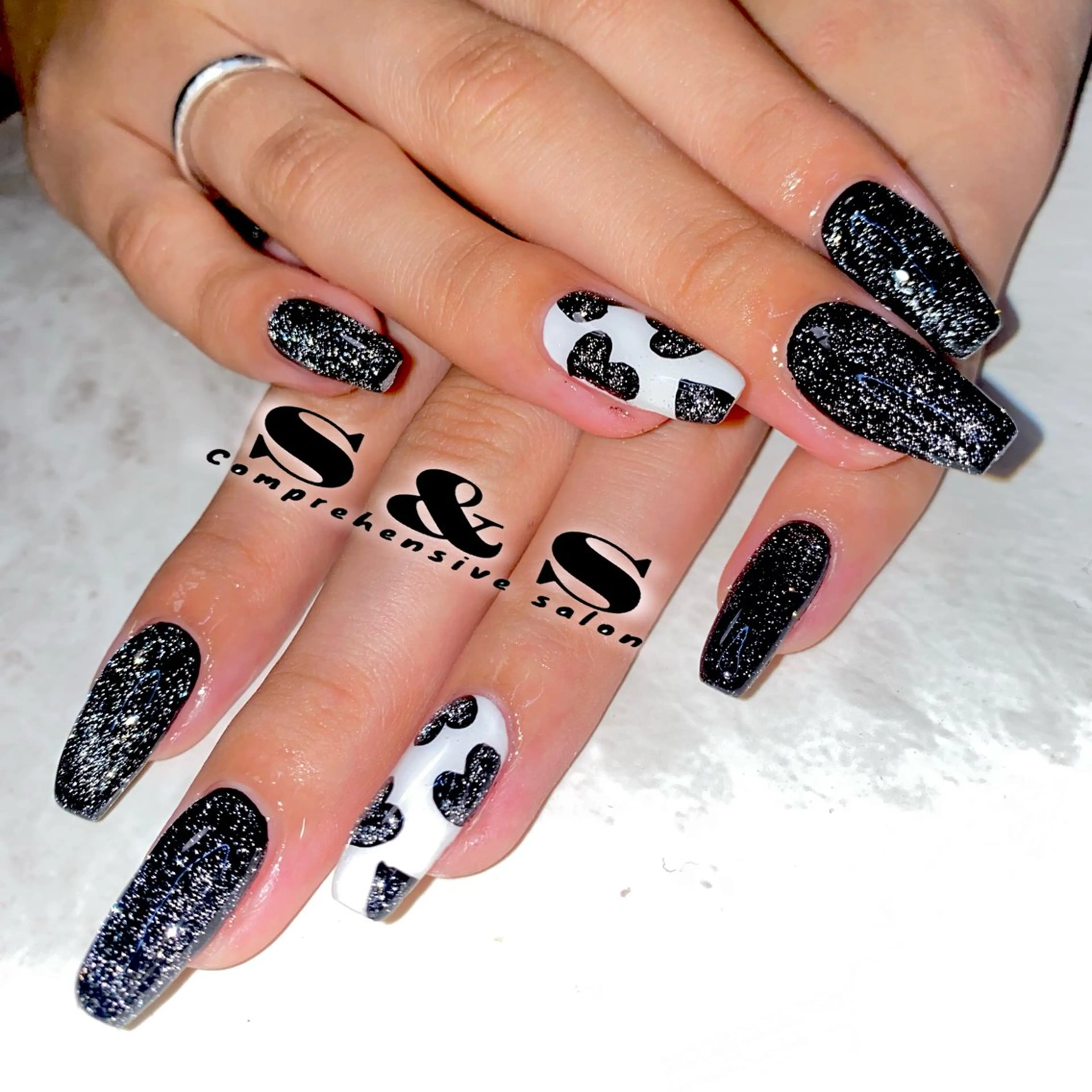 ネイル 長さ出し メンズネイル 持ち込み スカルプネイル S&S 村田小百合のネイルデザイン