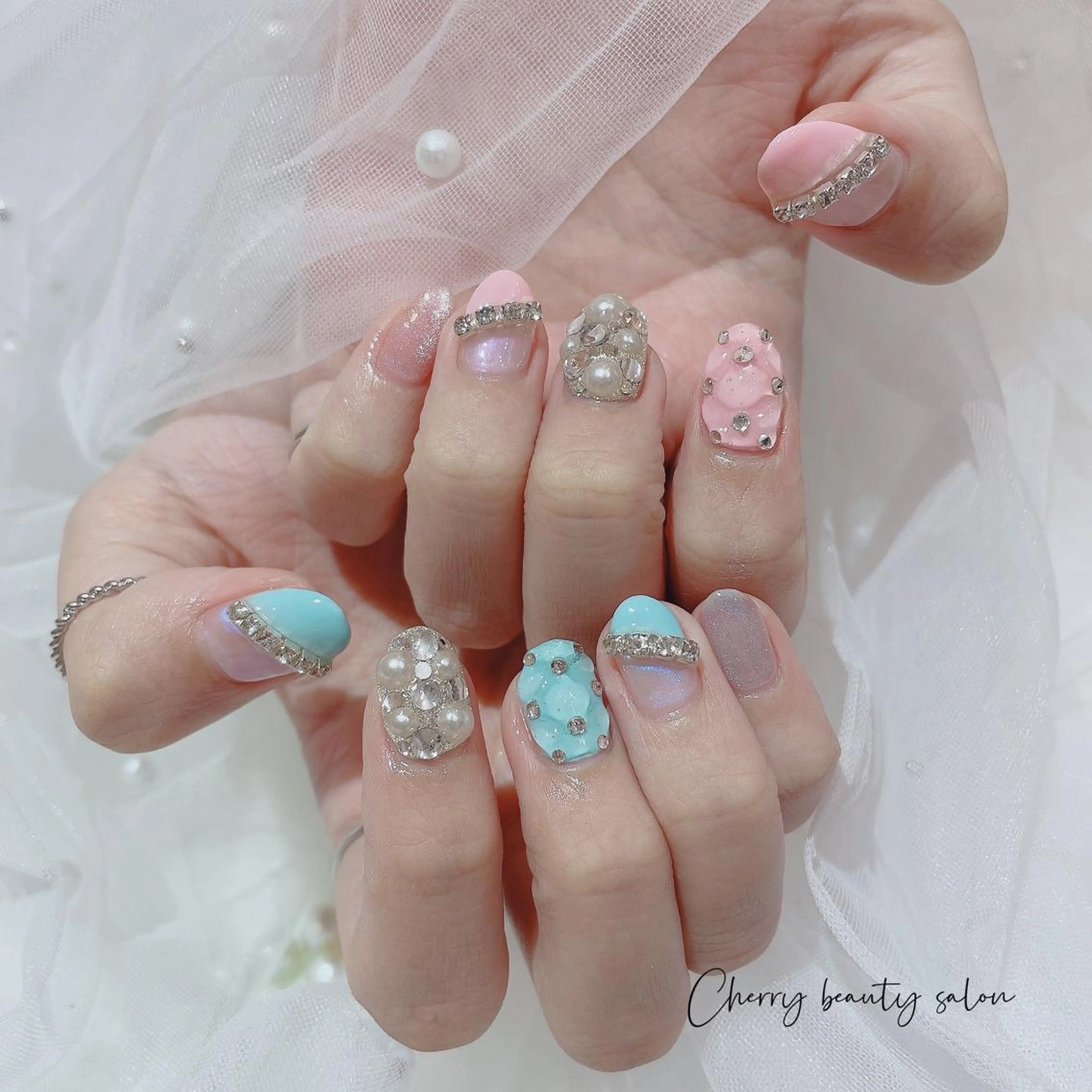 ネイル SAKURA 🍒のネイルデザイン