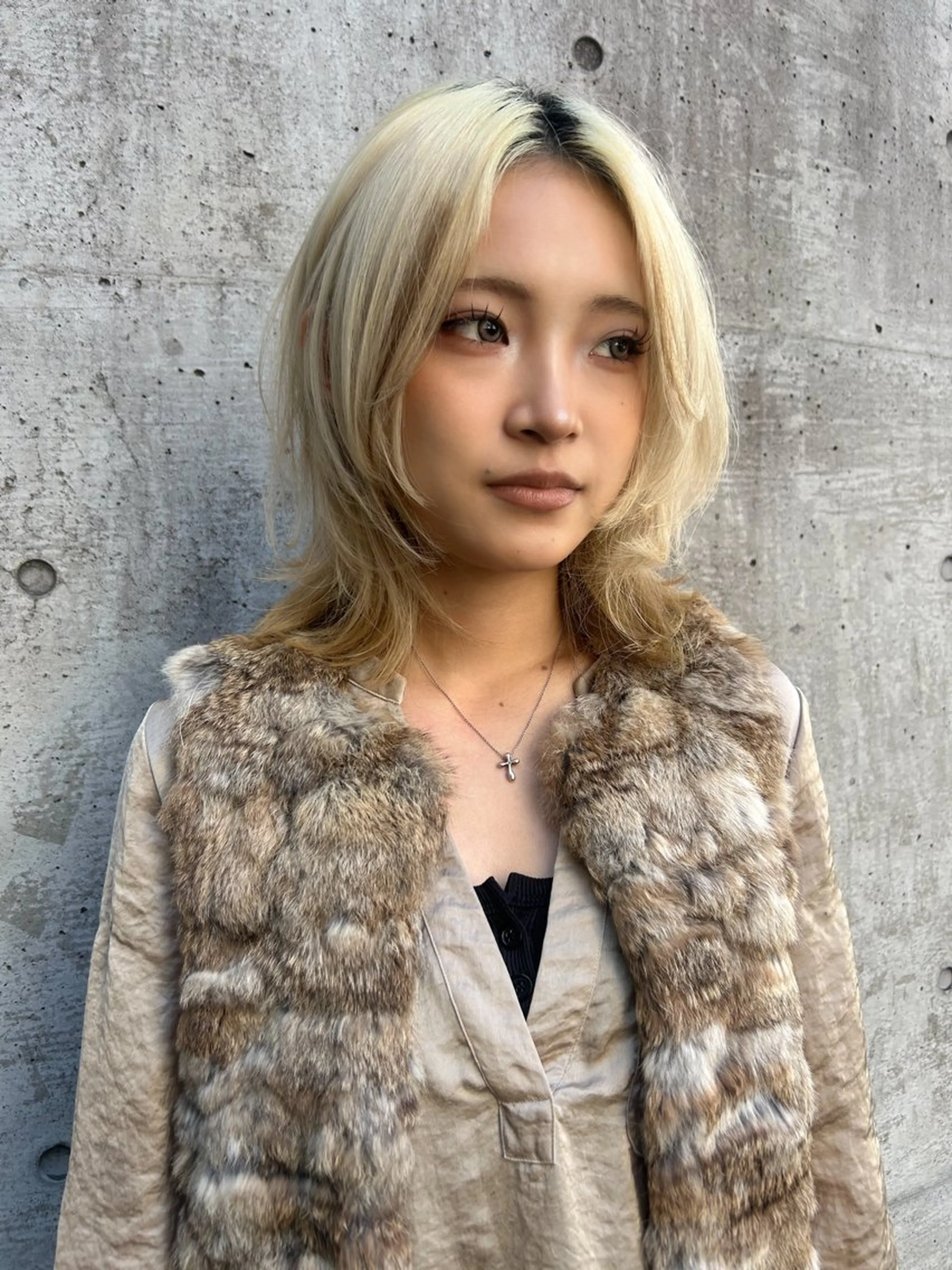 ショート カラー ヘアカラー スギヤマ シユのヘアスタイル